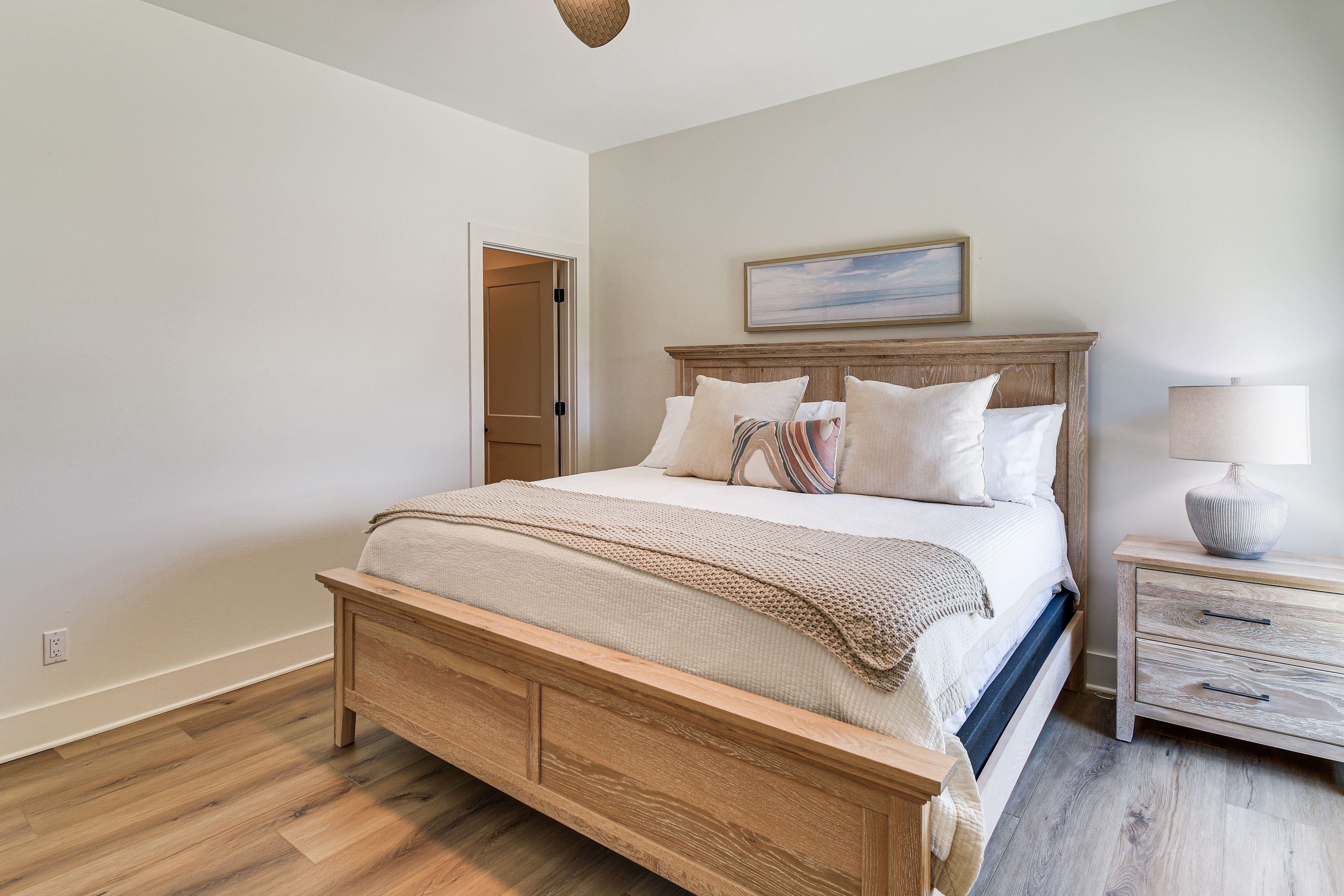 Bedroom 3 | King Bed