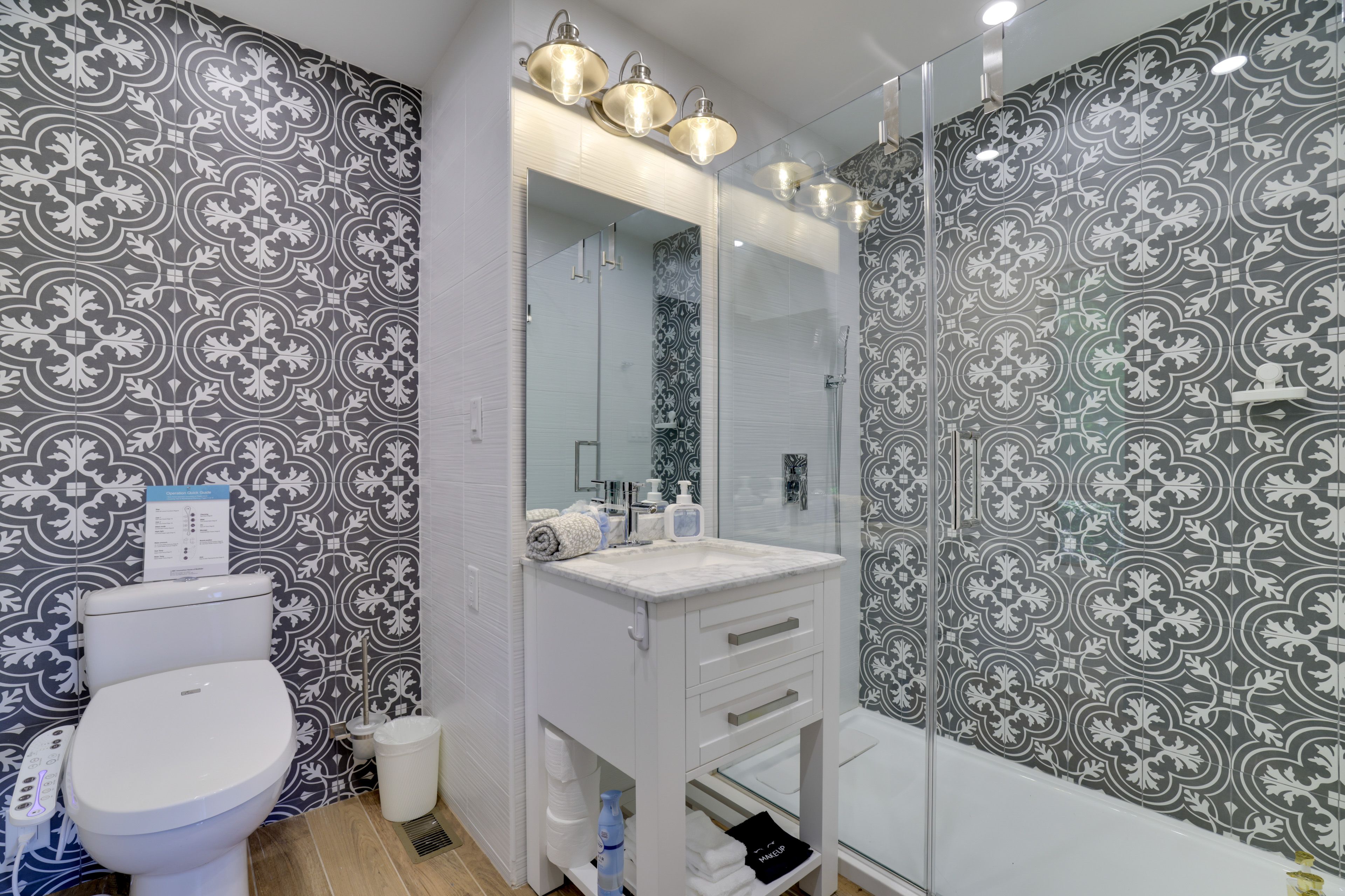 Bathroom | Upper Level