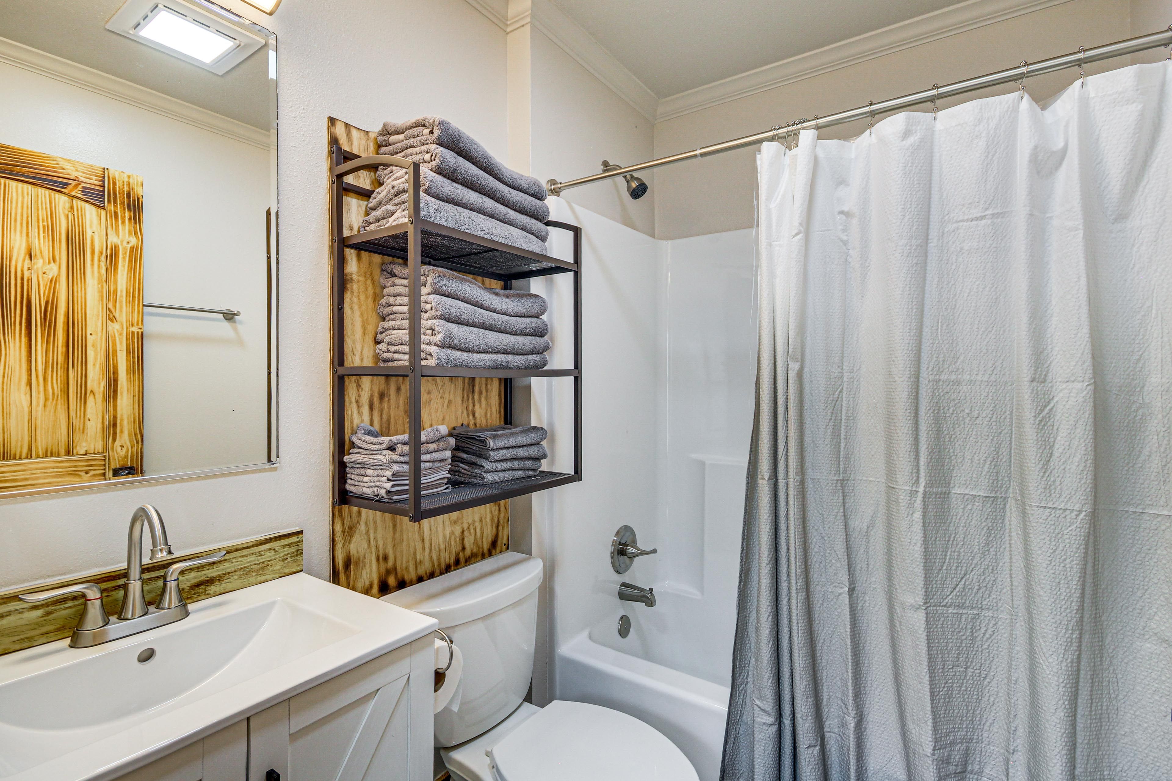 Full Bathroom