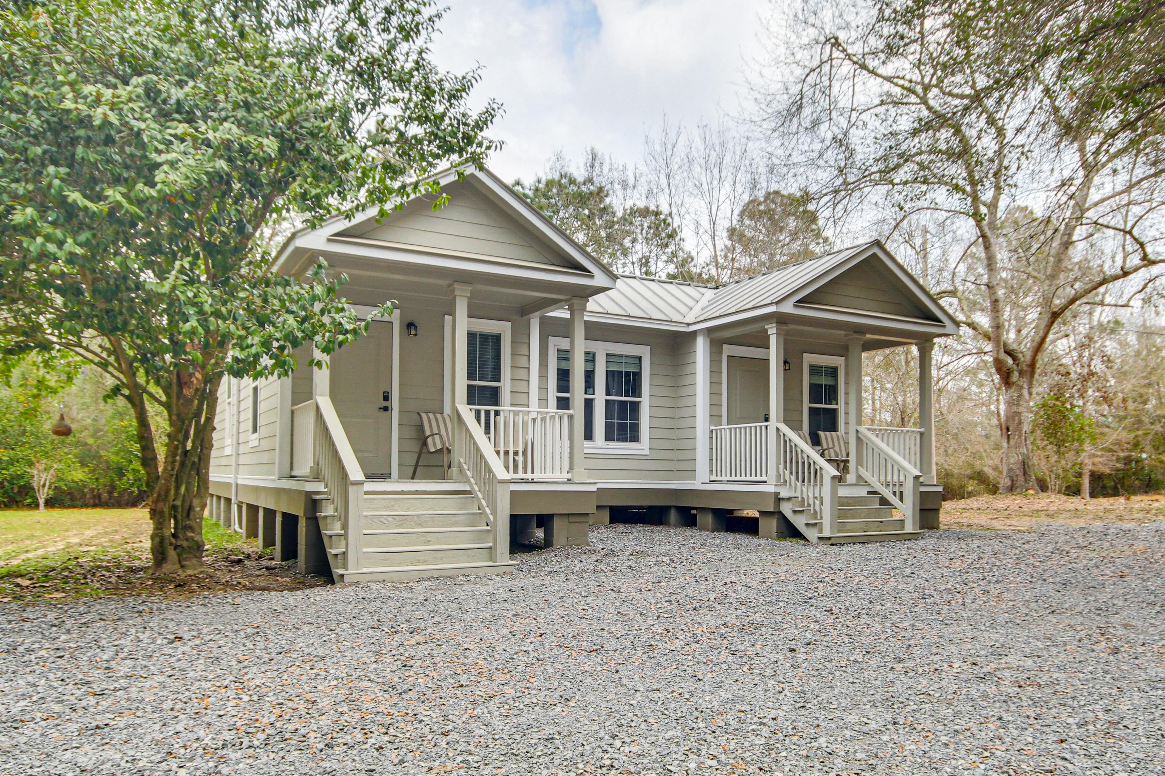 Gulfport Vacation Rental | 3BR | 2BA | 1,080 Sq Ft | 7 Steps to Enter