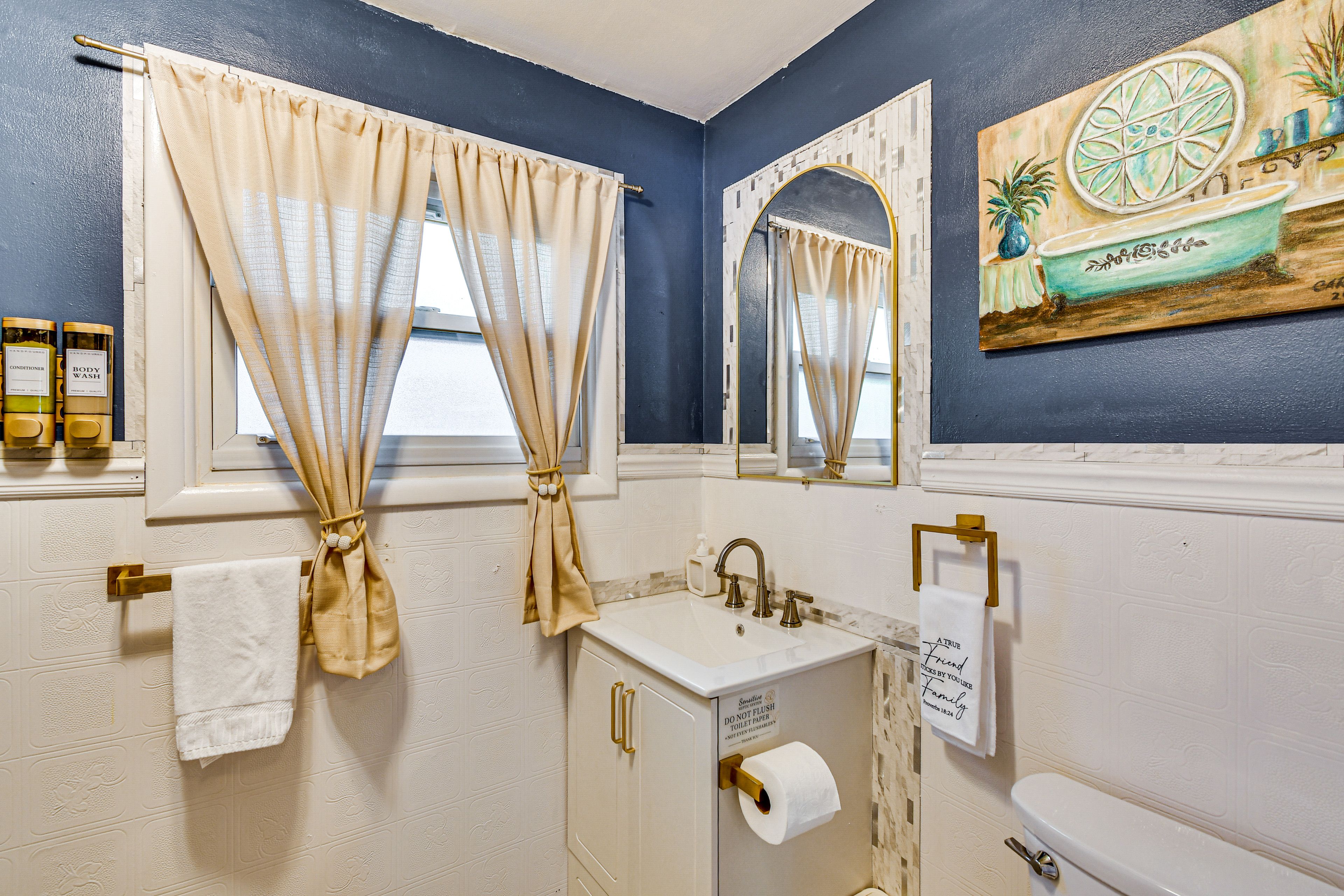 Full Bathroom