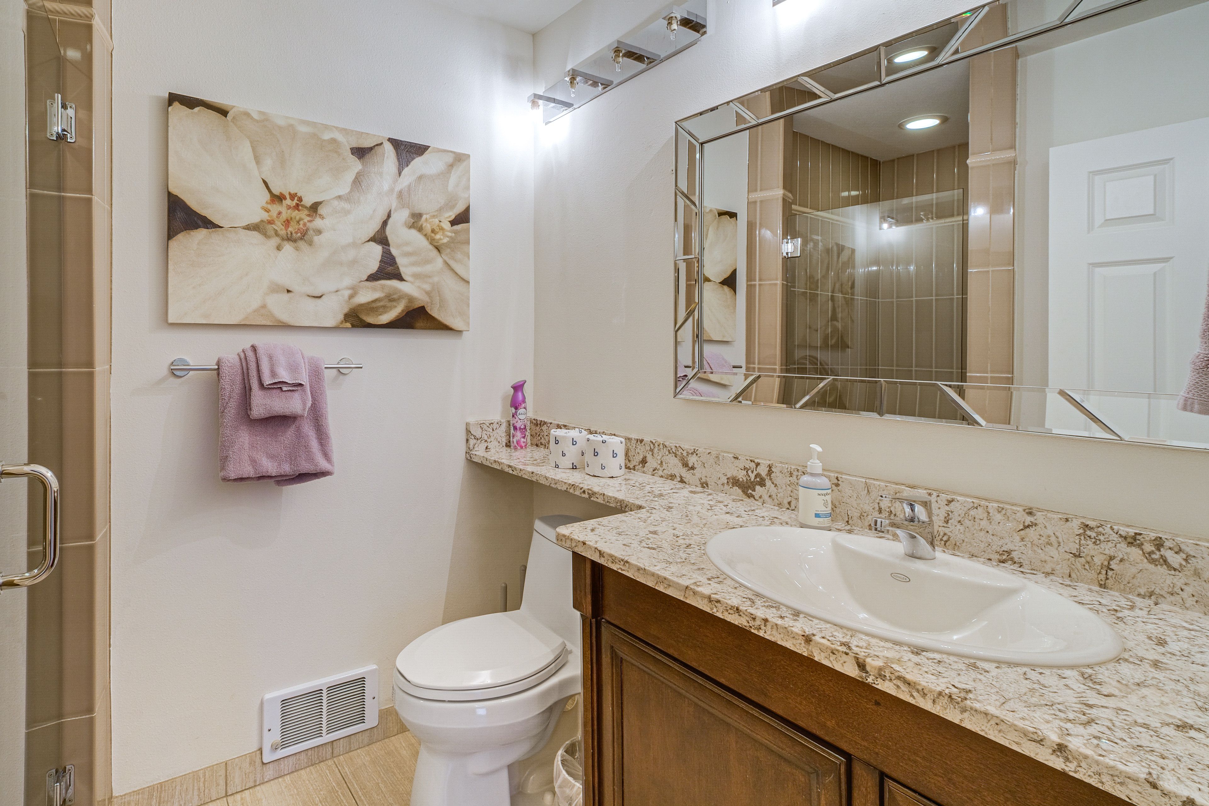 En-Suite Bathroom | Shower | Towels & Linens Provided