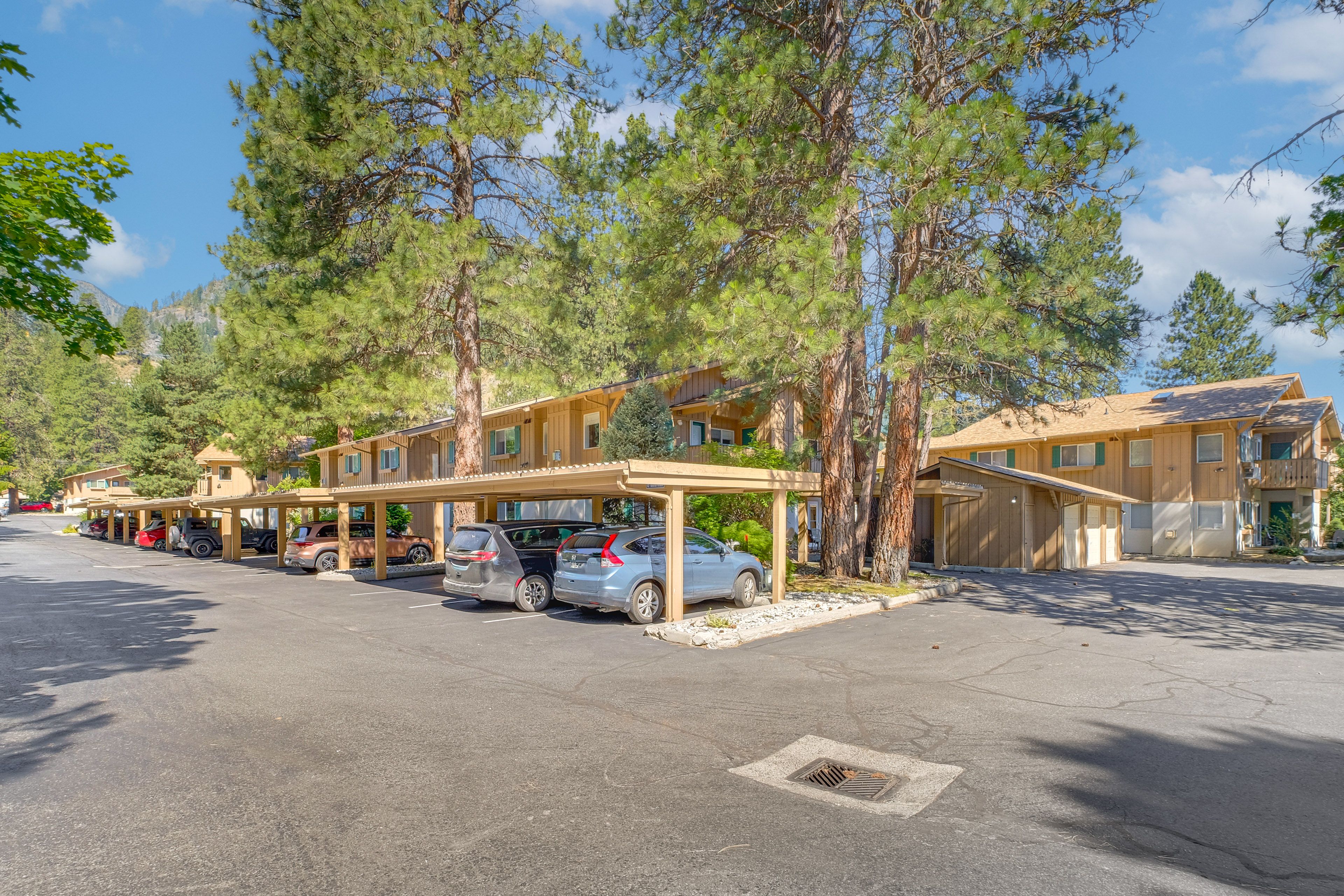 Parking | Carport (1 Vehicle) | Open Guest Parking (Uncovered)