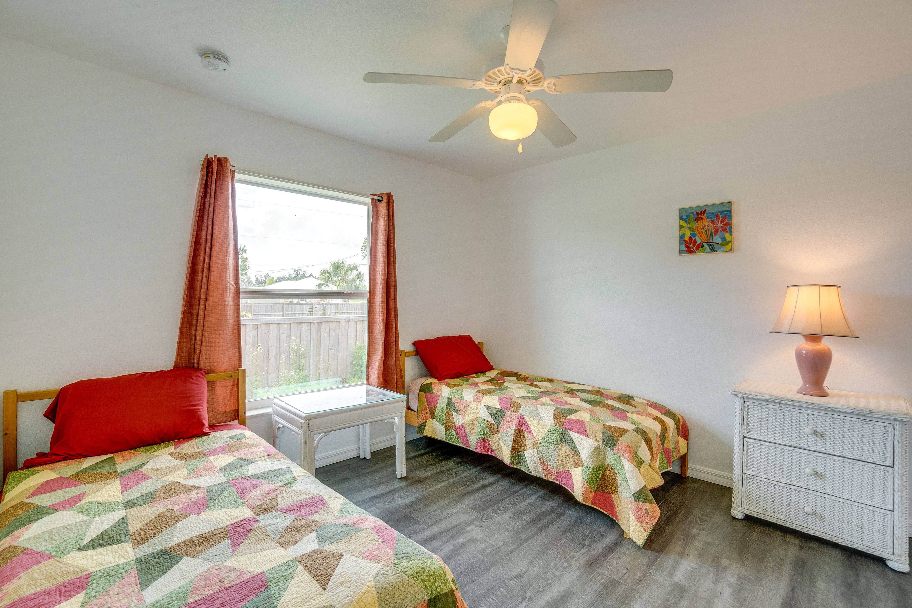 Bedroom 3 | 2 Twin Beds