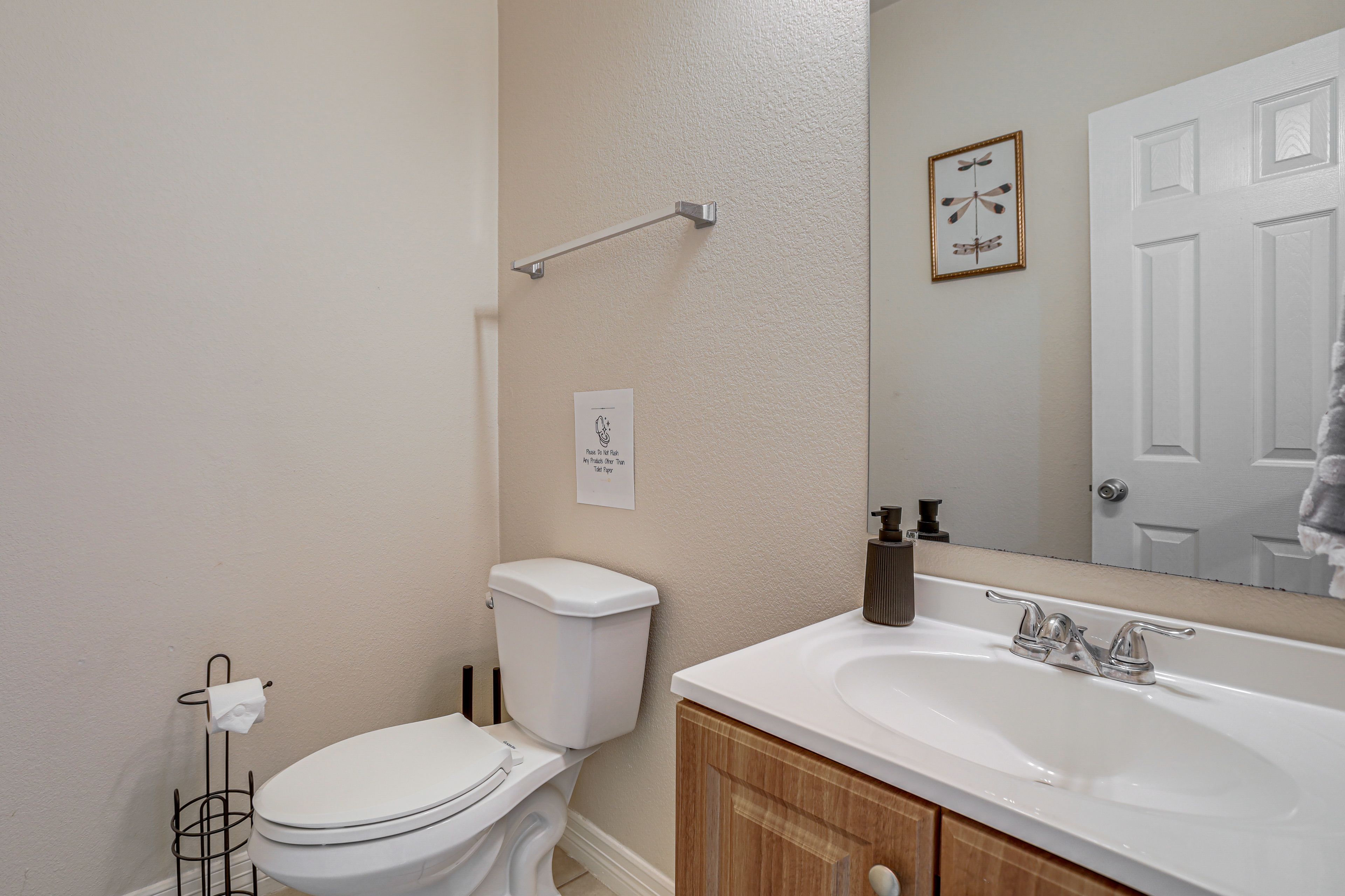 Half Bathroom | 1st Floor