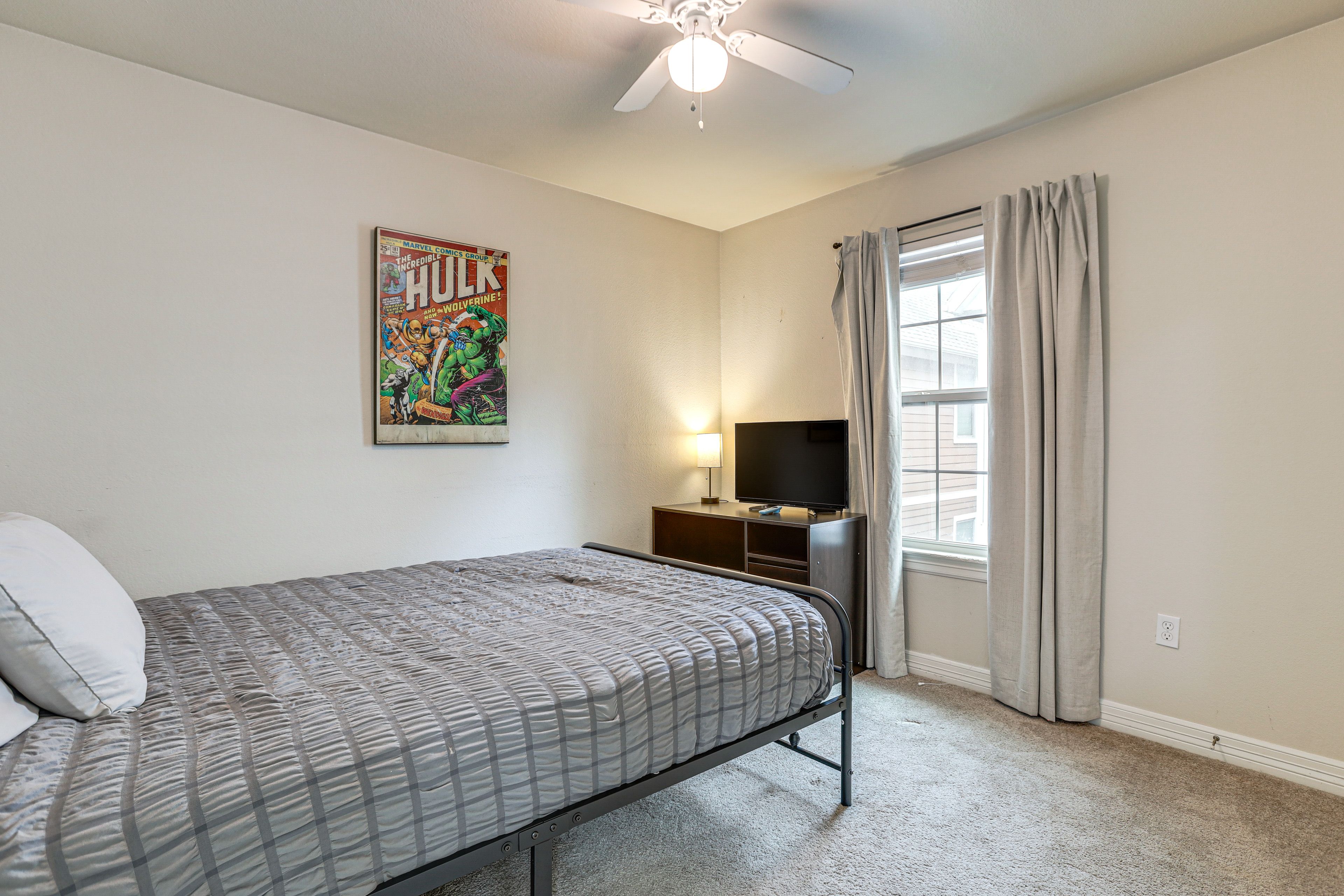 Bedroom 2 | Queen Bed | 2nd Floor