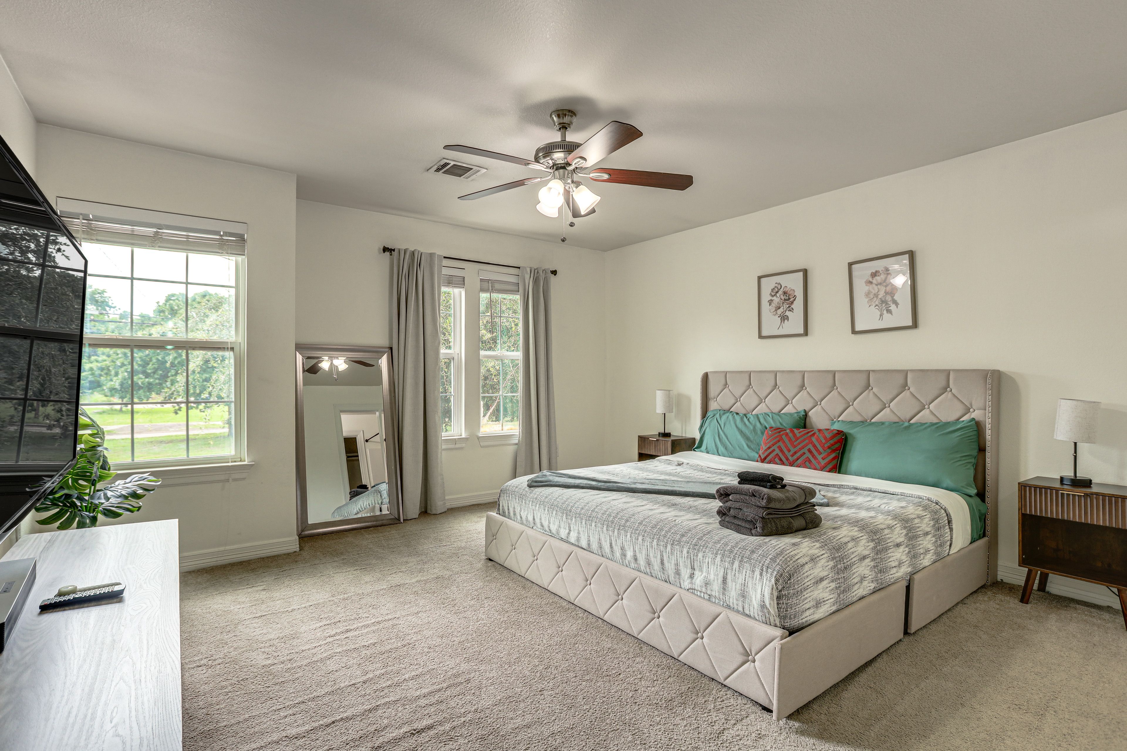 Bedroom 1 | King Bed | 2nd Floor