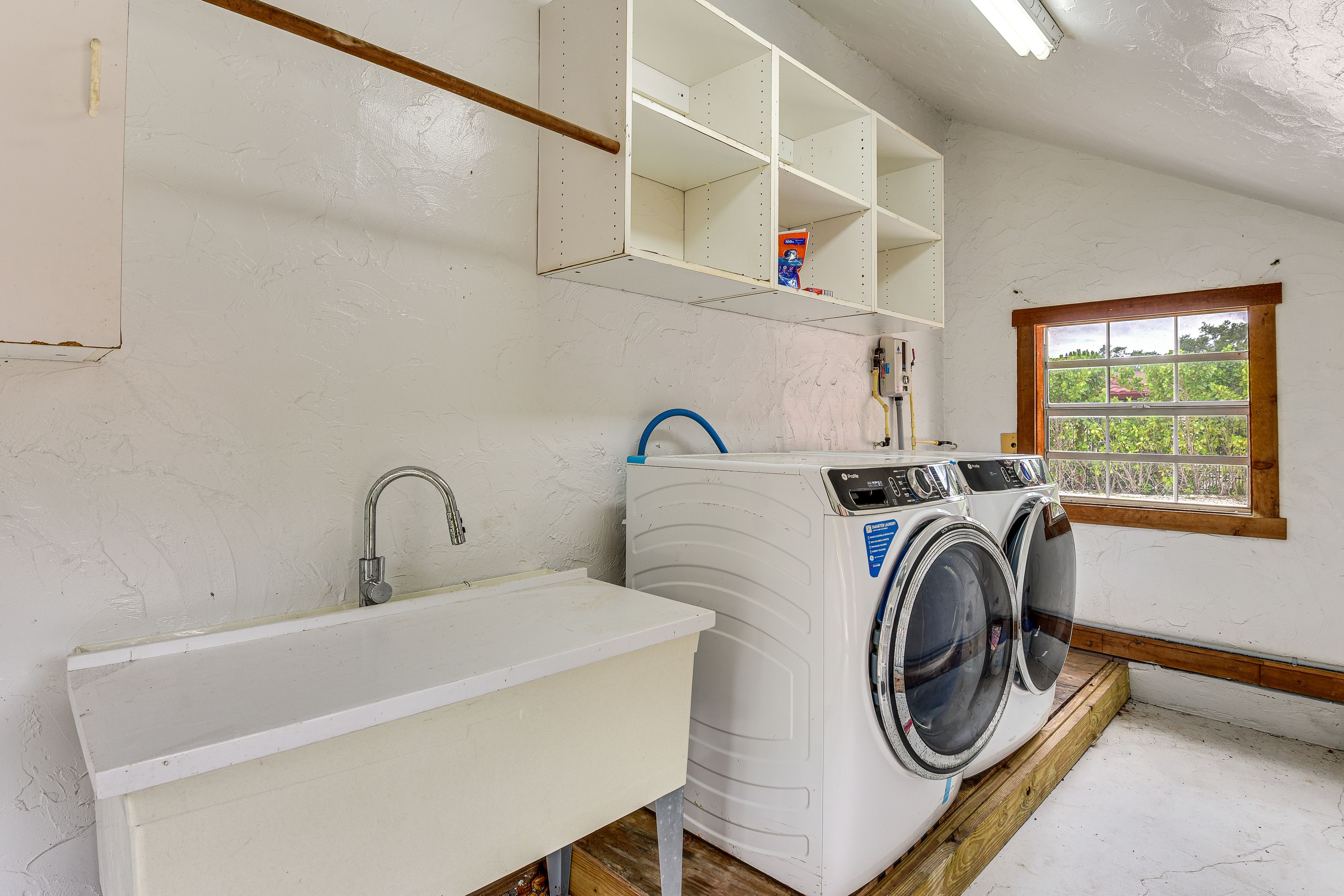 In-Unit Laundry