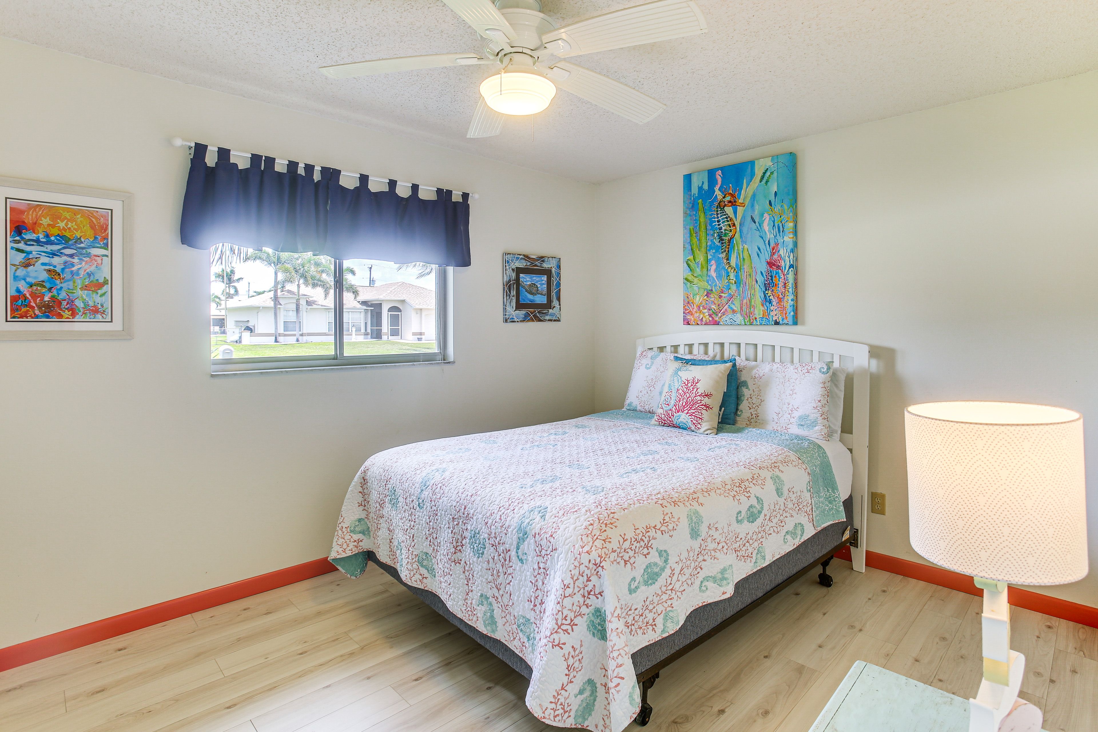 Bedroom 2 | Queen Bed