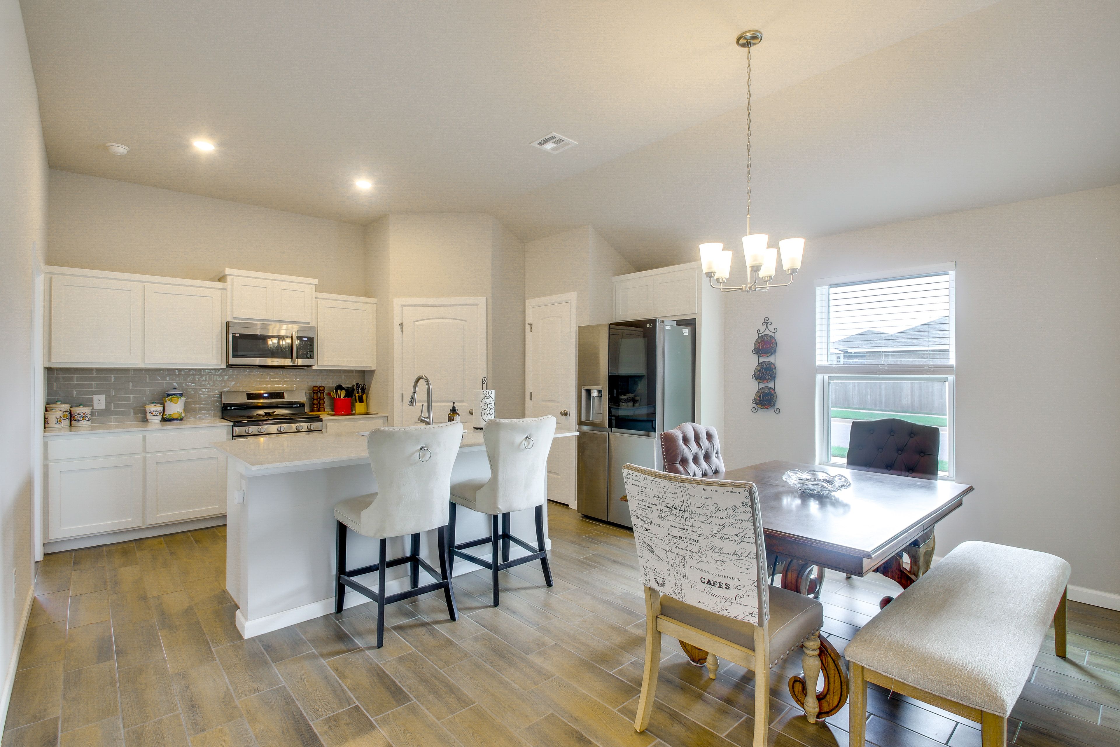 Breakfast Bar
