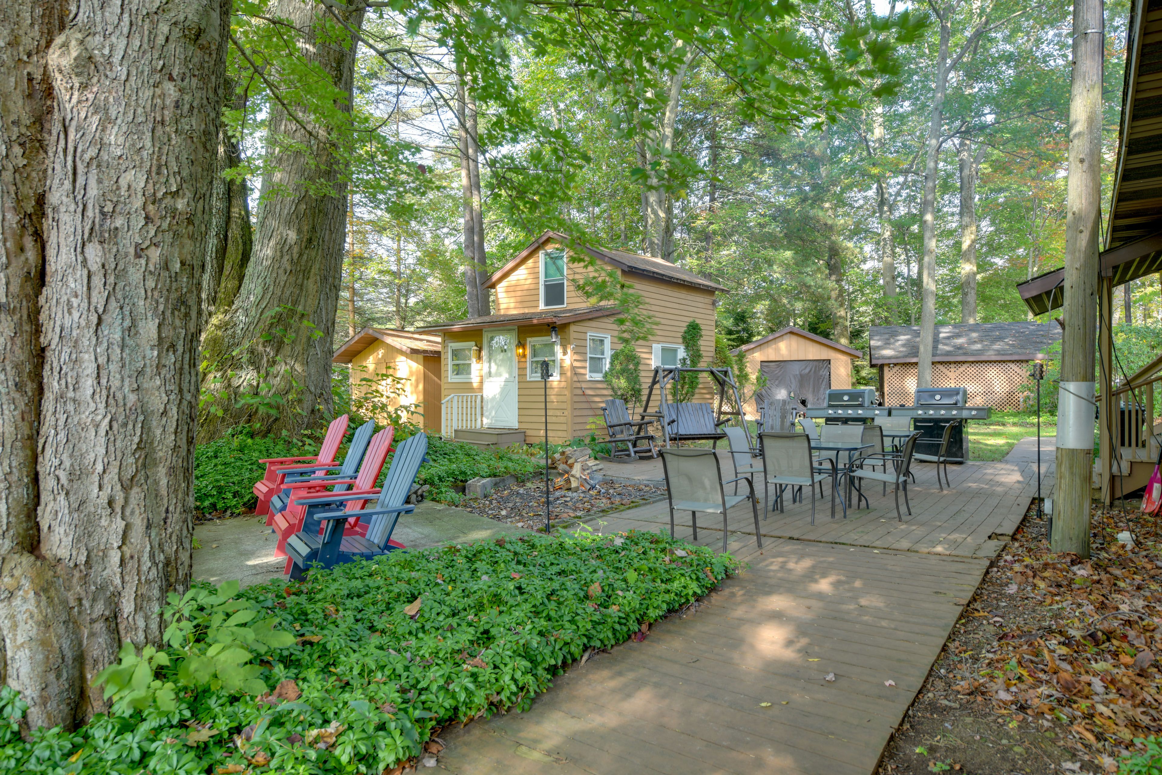 Mayville Vacation Rental | 4BR | 3BA | 1,970 Sq Ft