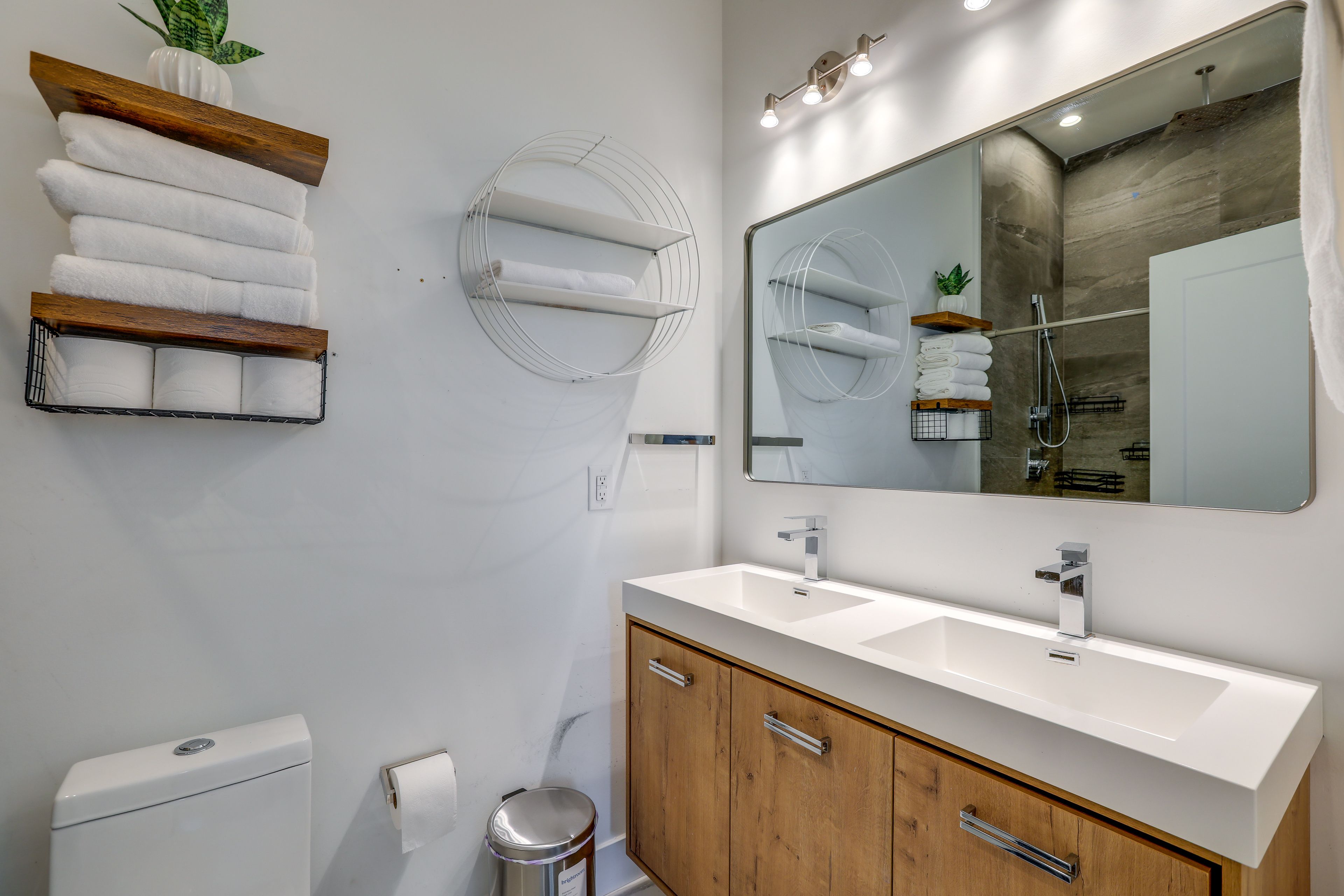 Bathroom | 2nd Level