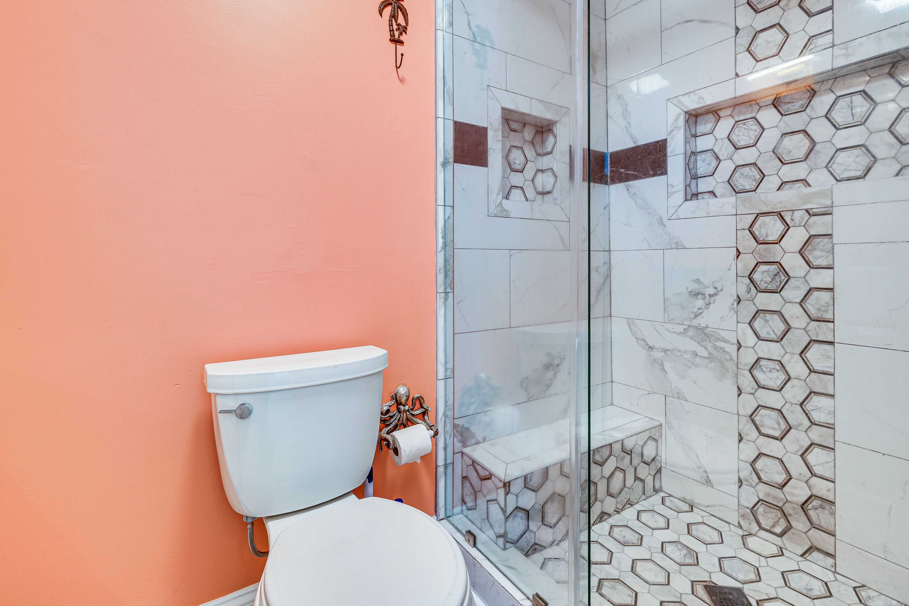 En-Suite Bathroom | Main Level