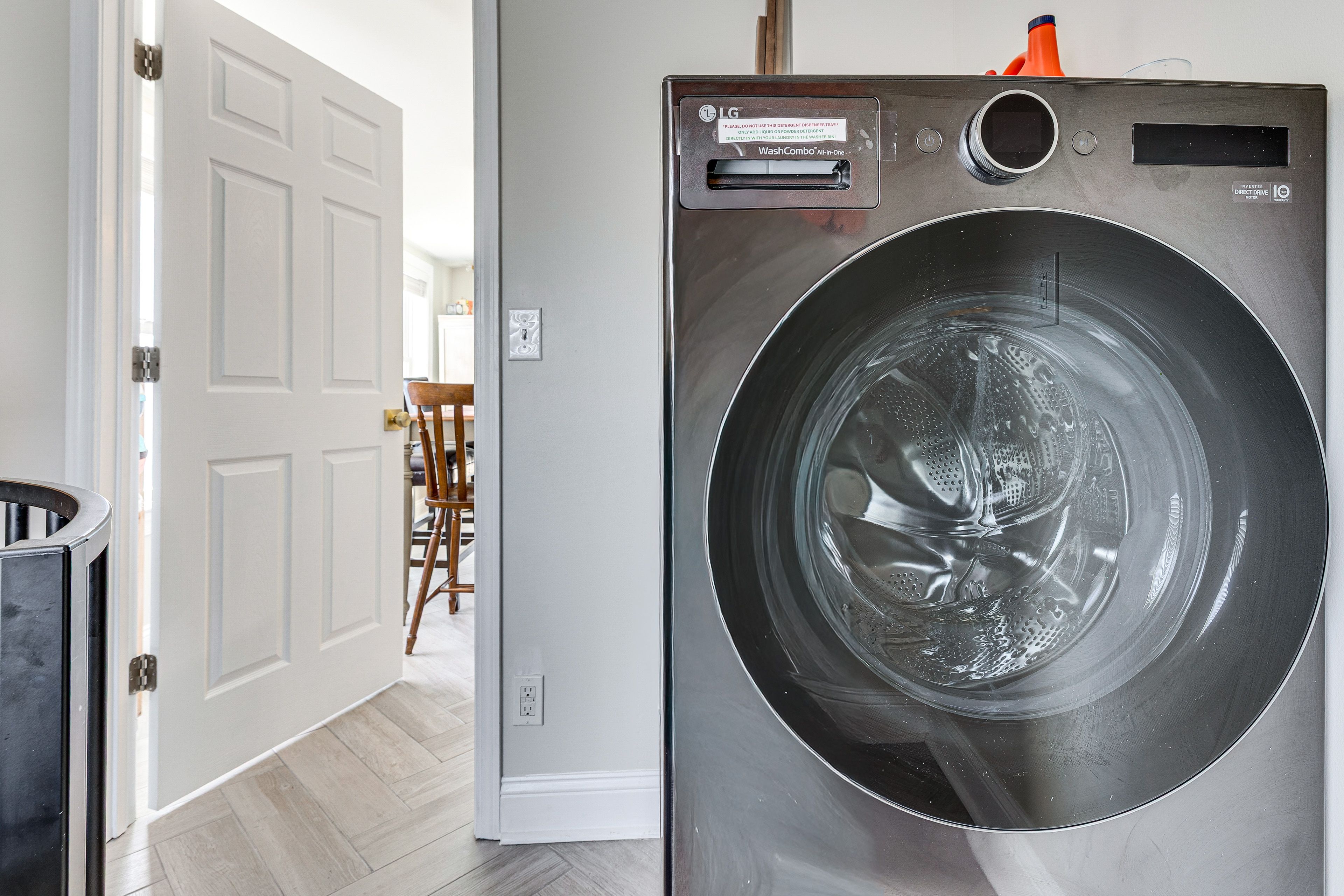 Laundry Area | Main Level
