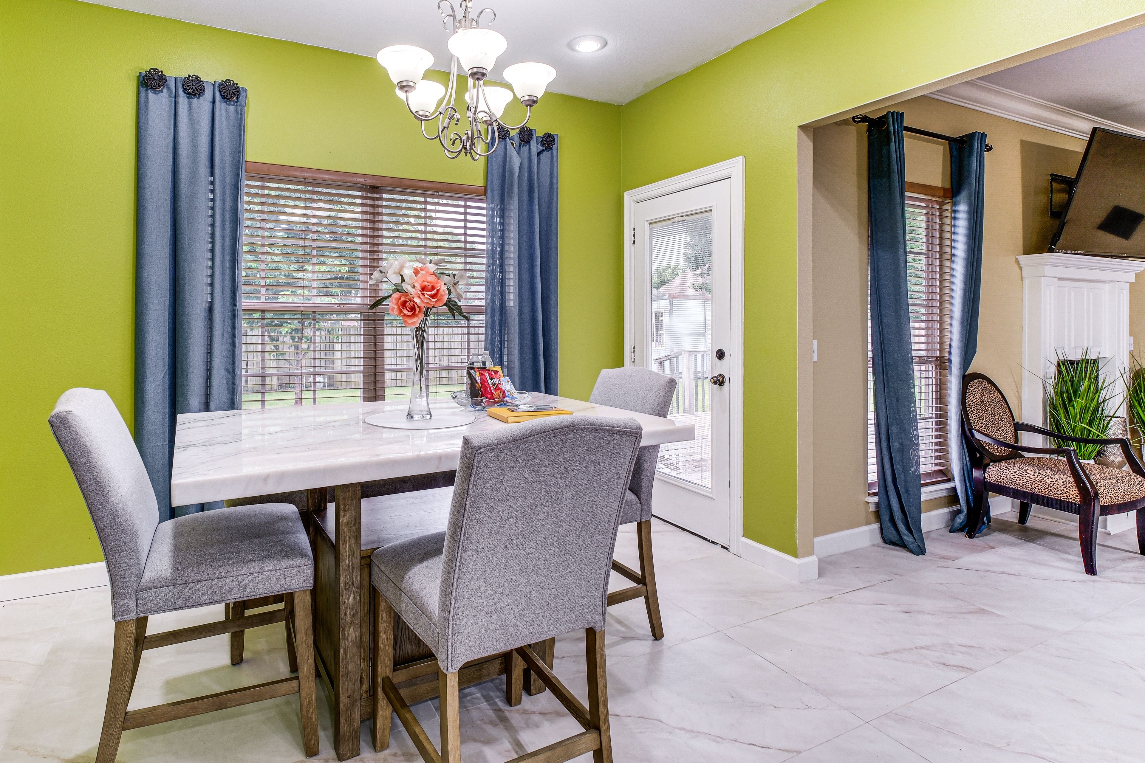 Dining Area | 1st Floor