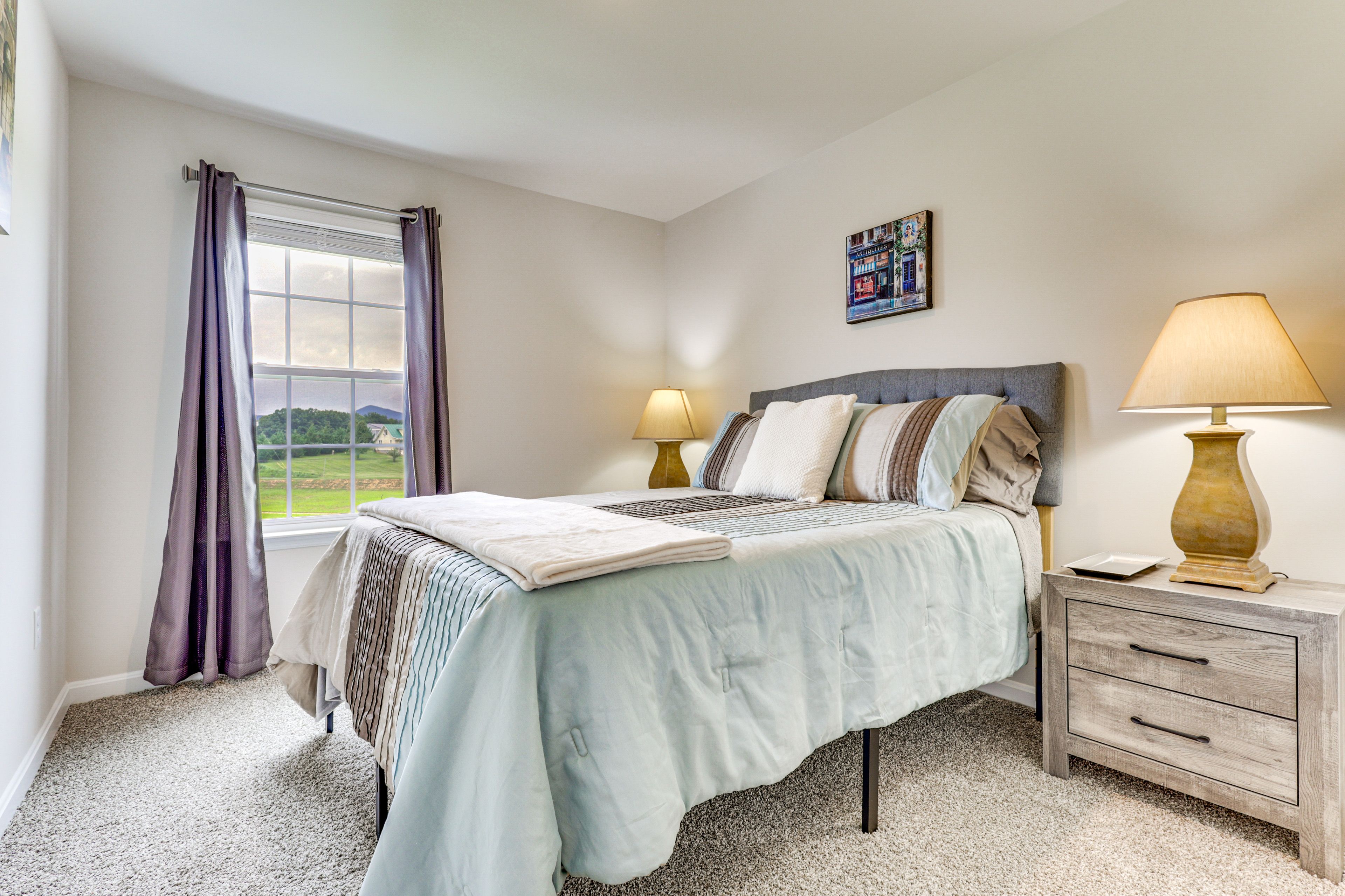 Bedroom 2 | Queen Bed | 2nd Floor