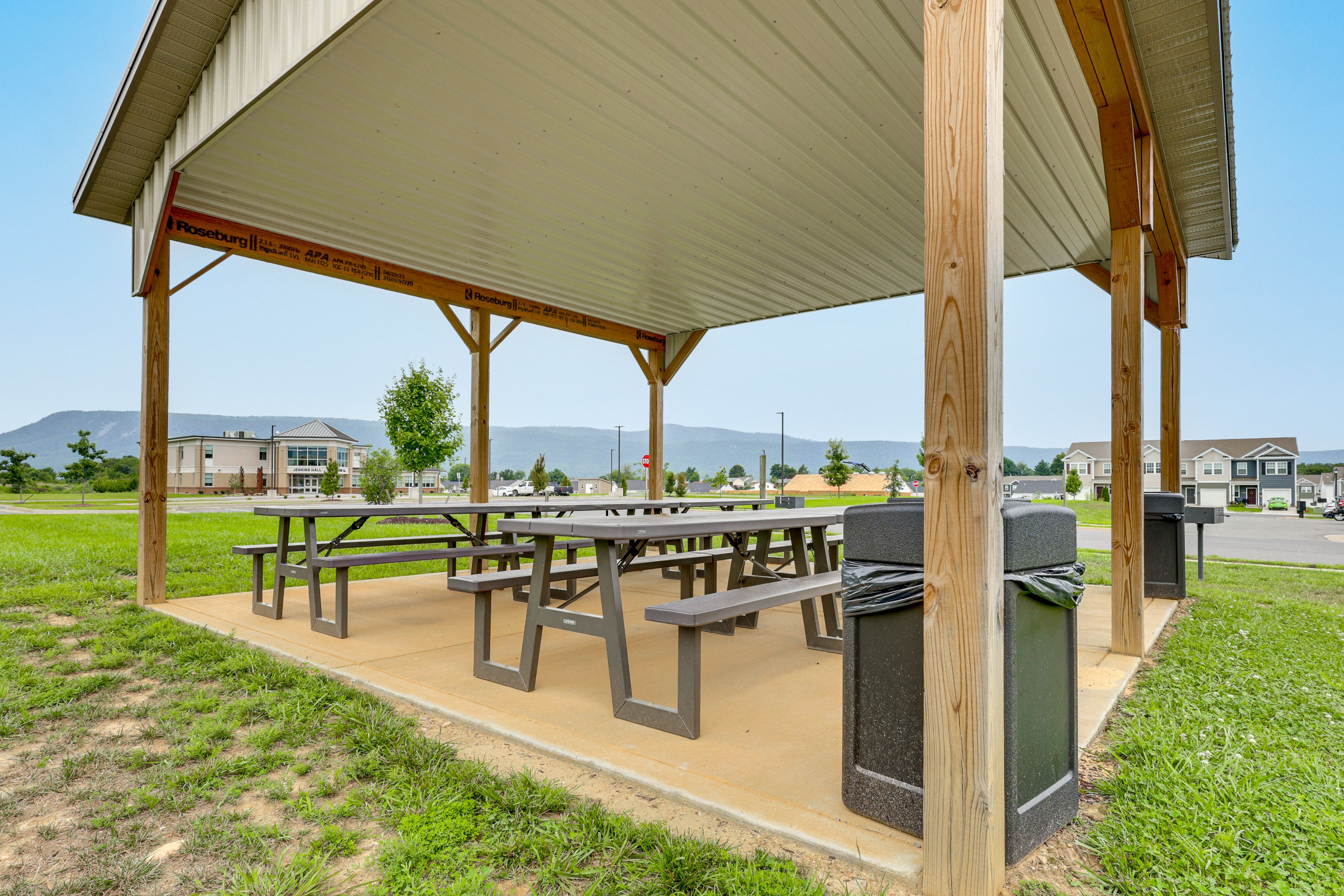 Luray Landing | Community Amenities