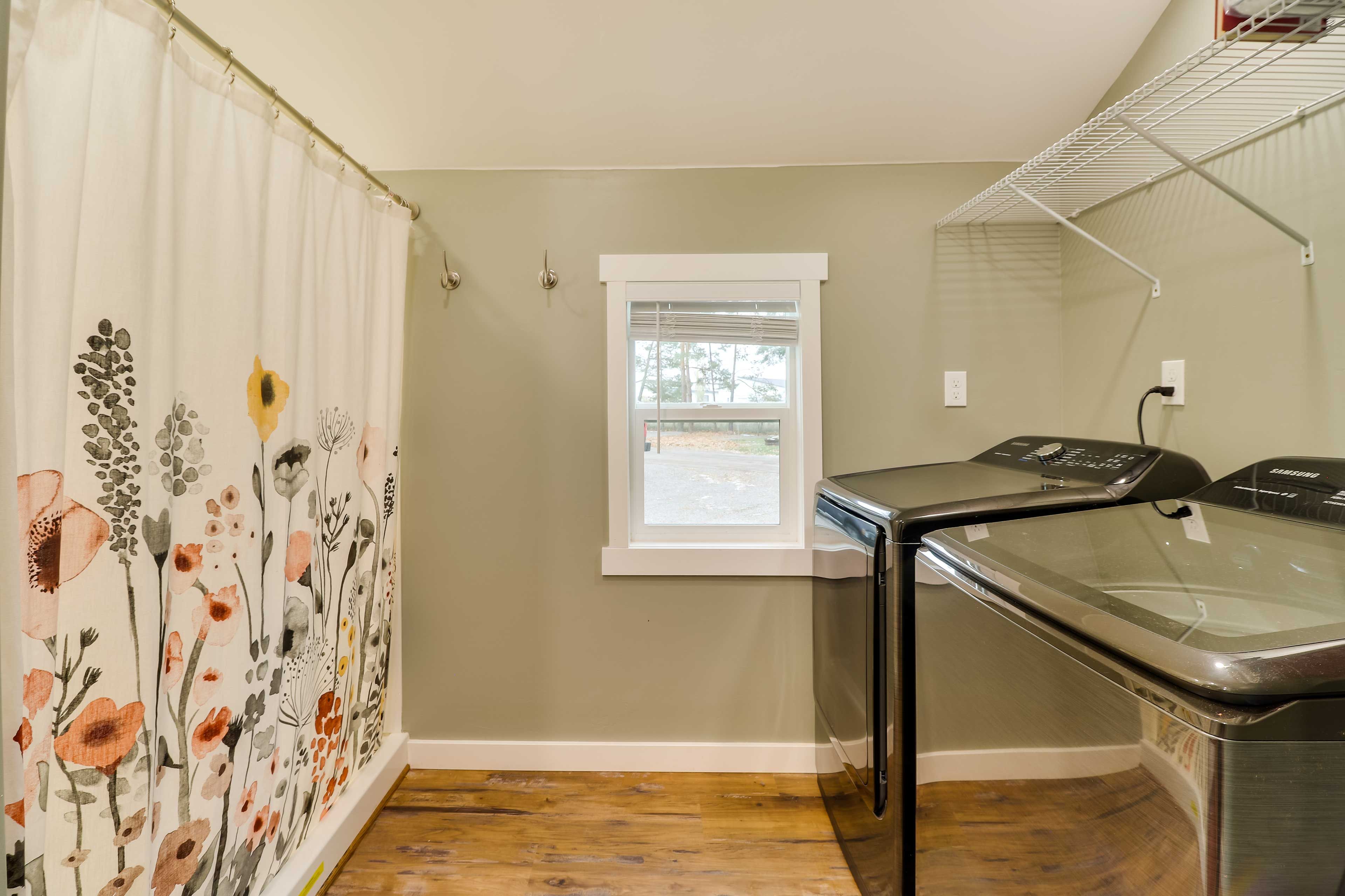 Full Bathroom