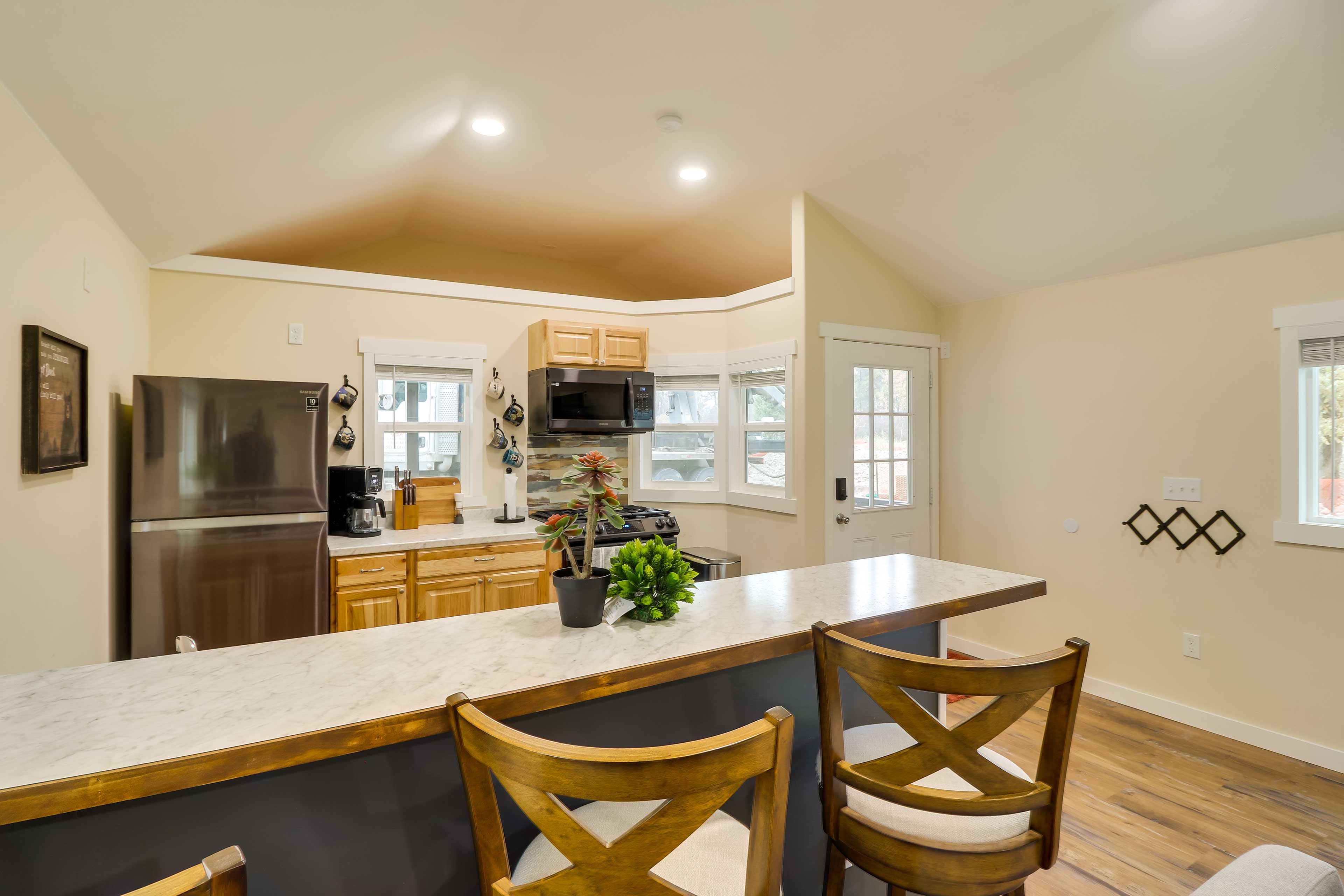 Cabin 4 | Kitchen
