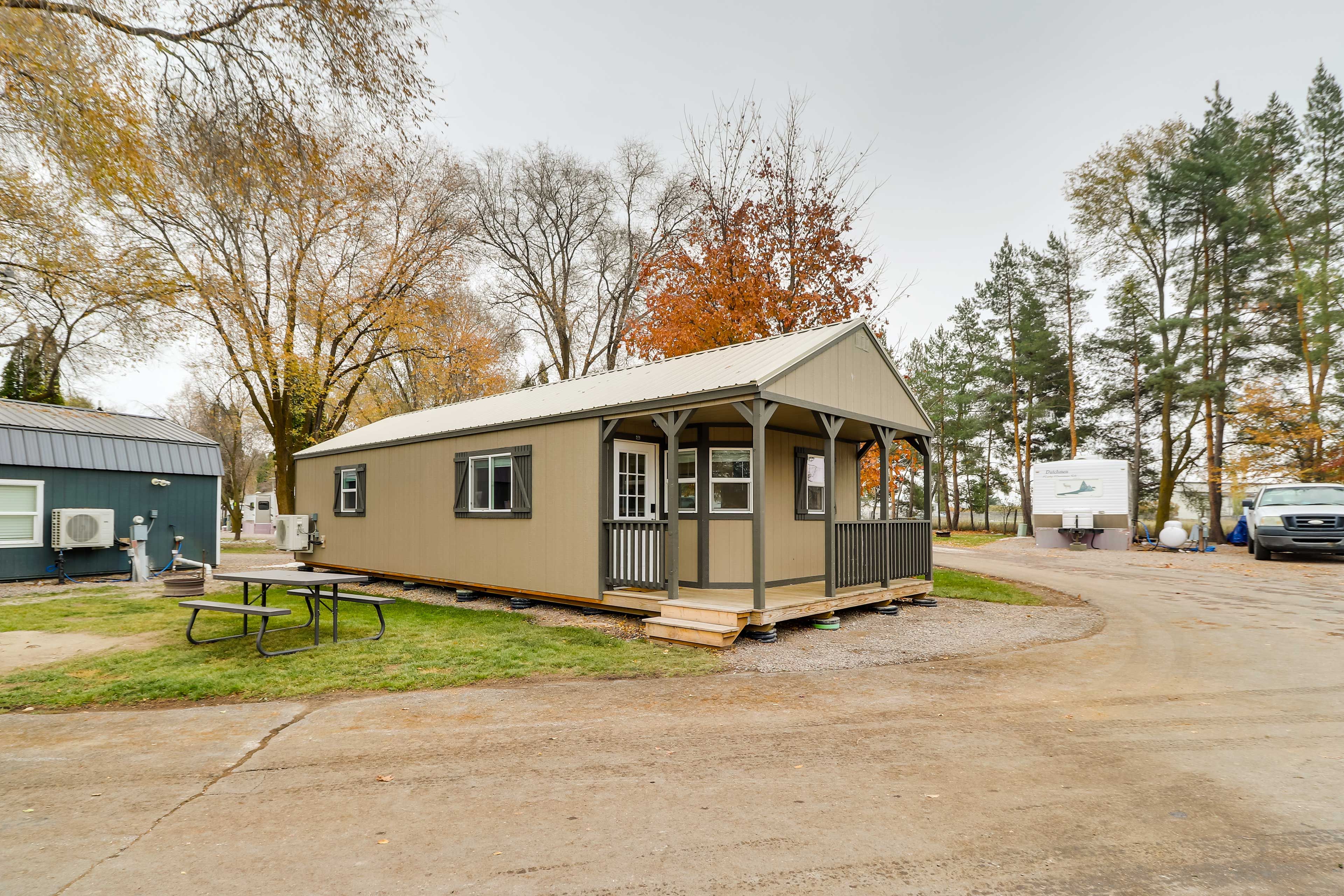 Cabin 4 | Exterior