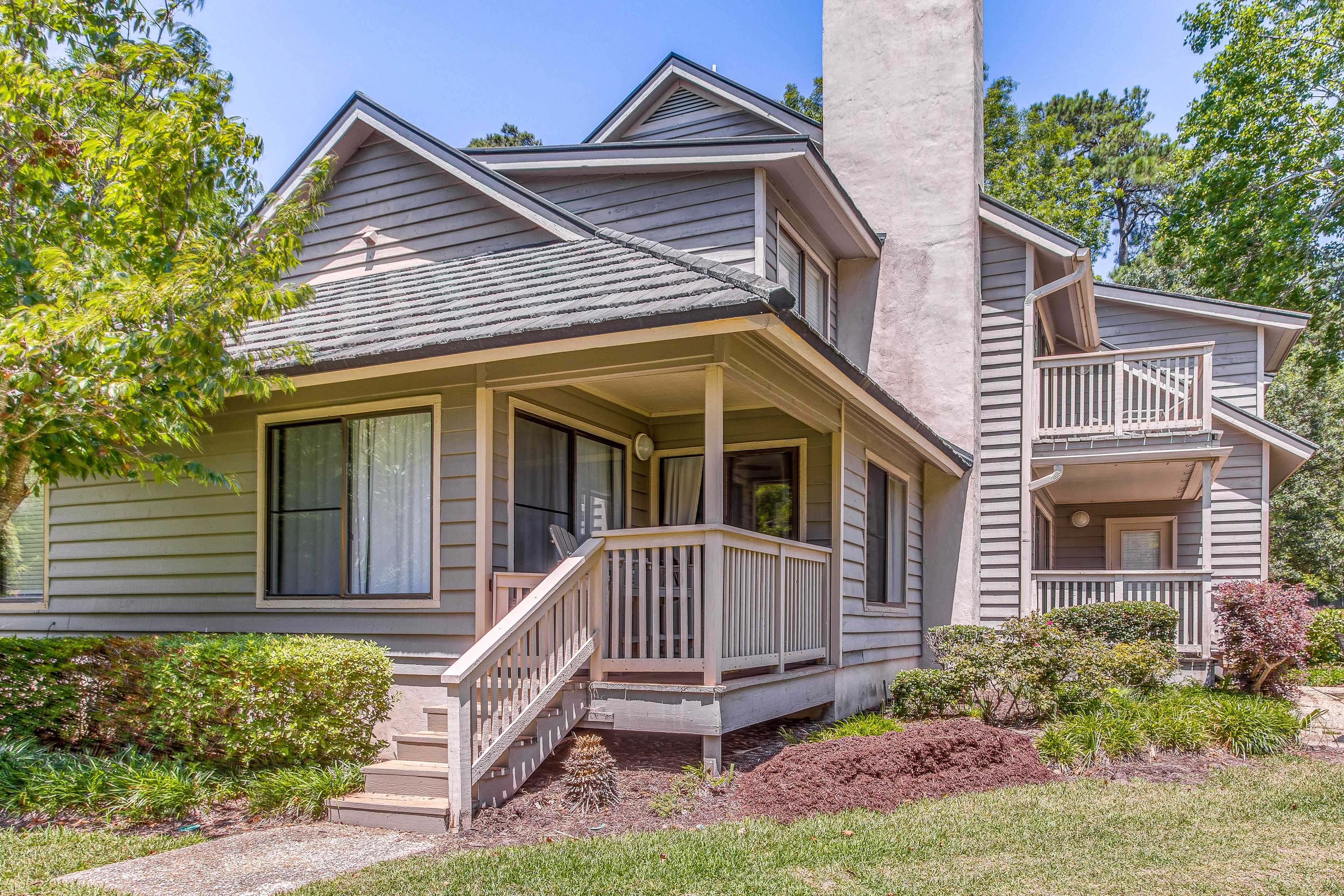 Exterior | Single-Story Condo on 1st Floor