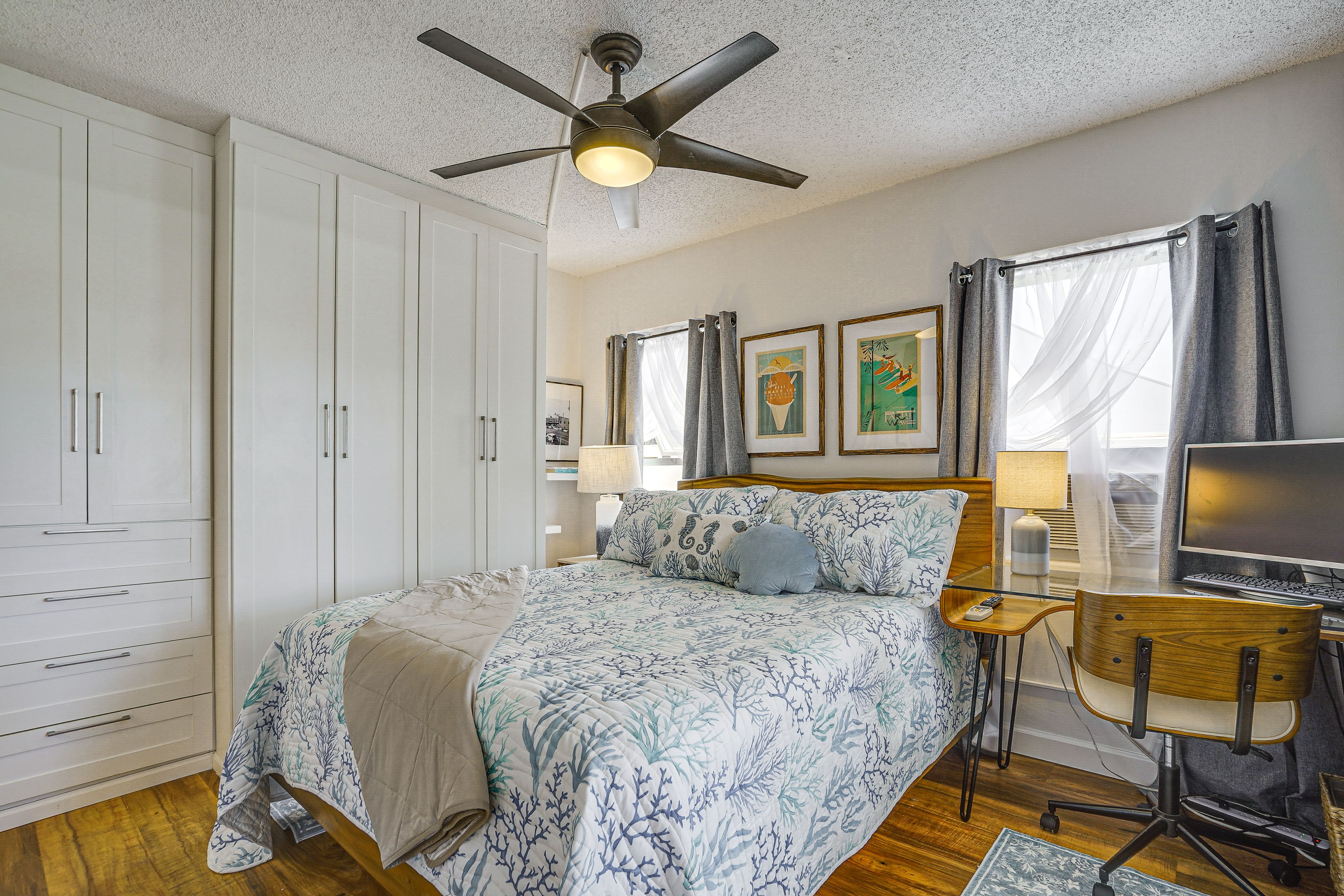 Bedroom 1 | Queen Bed