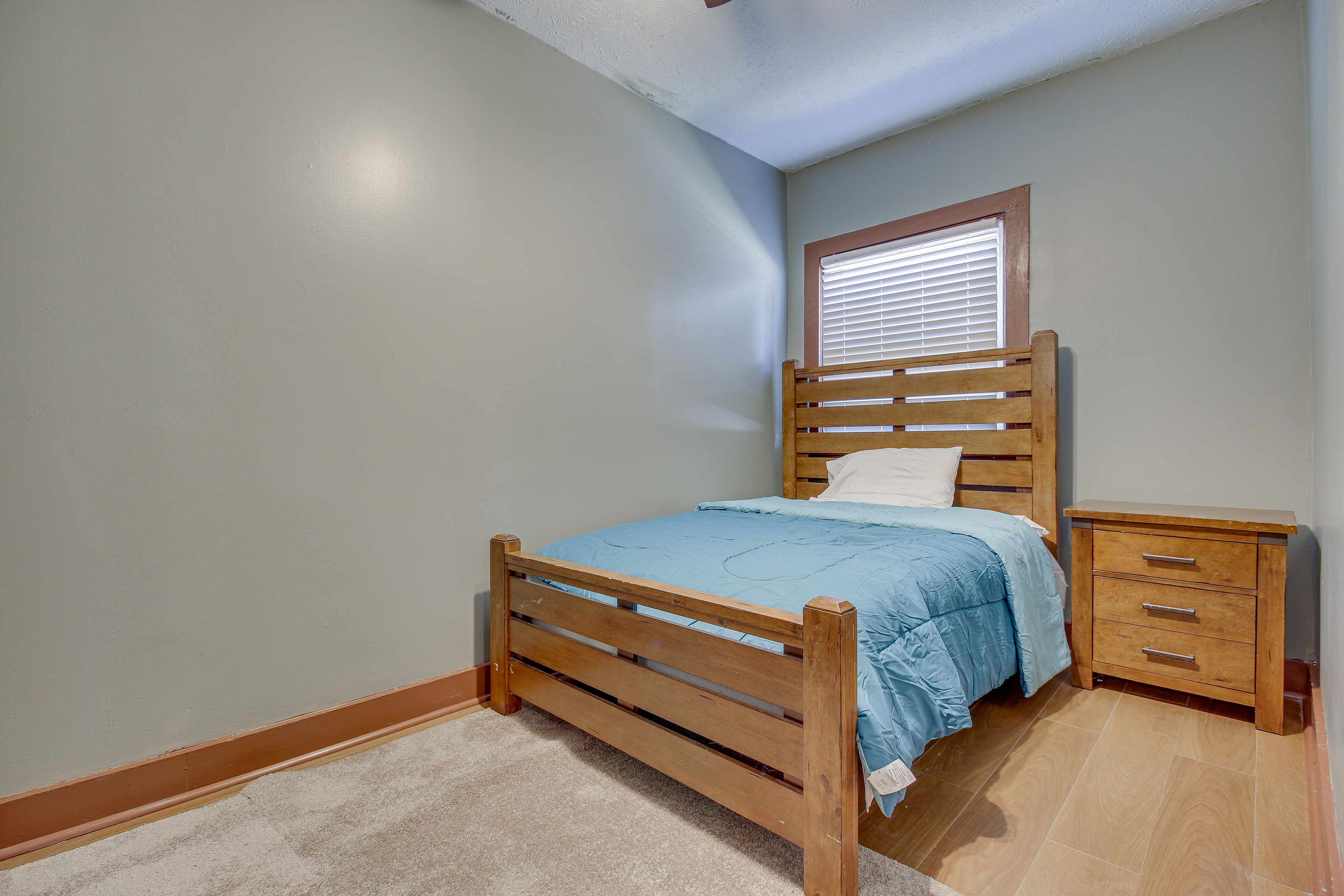 Bedroom 2 | Full Bed