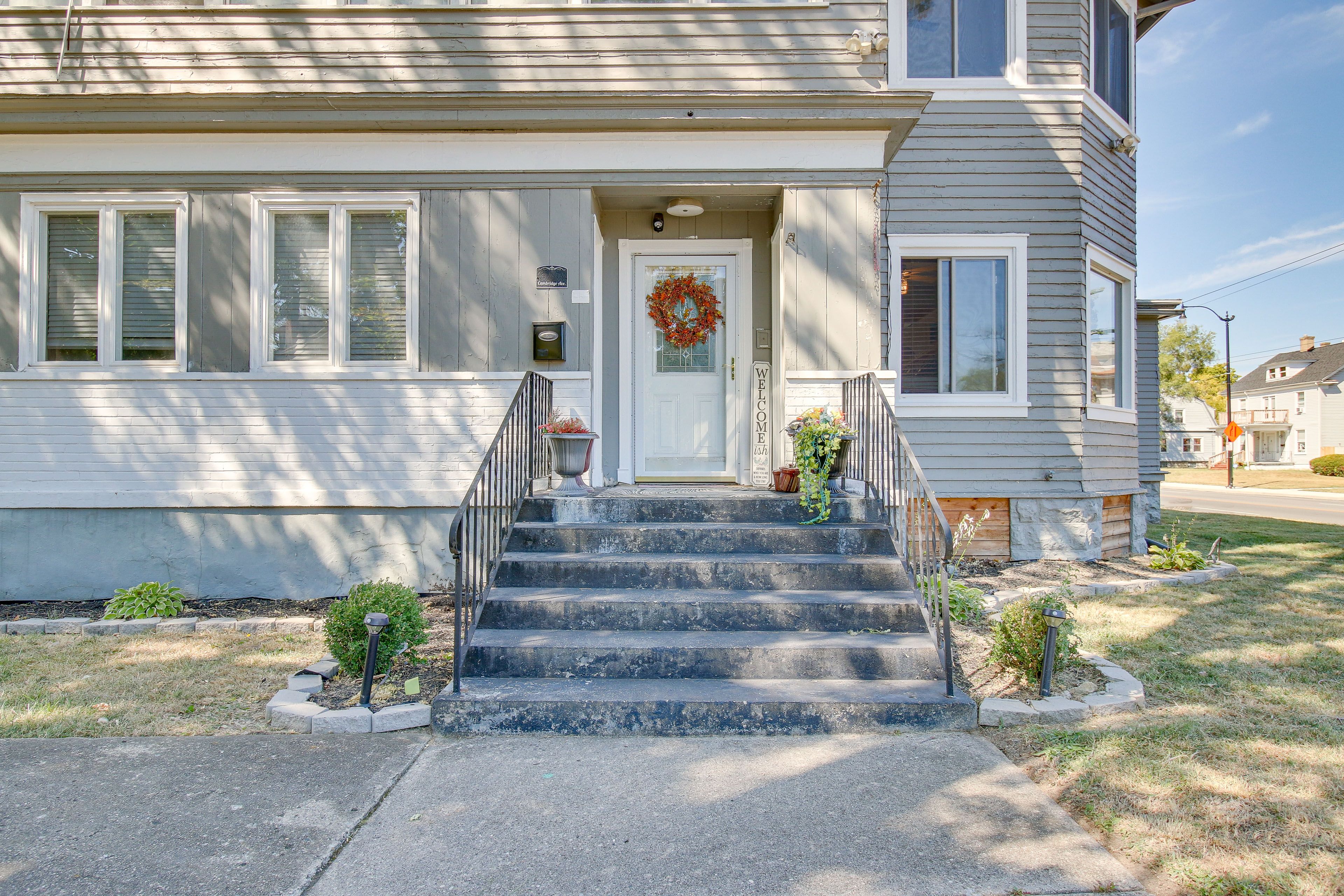 Unit B Exterior