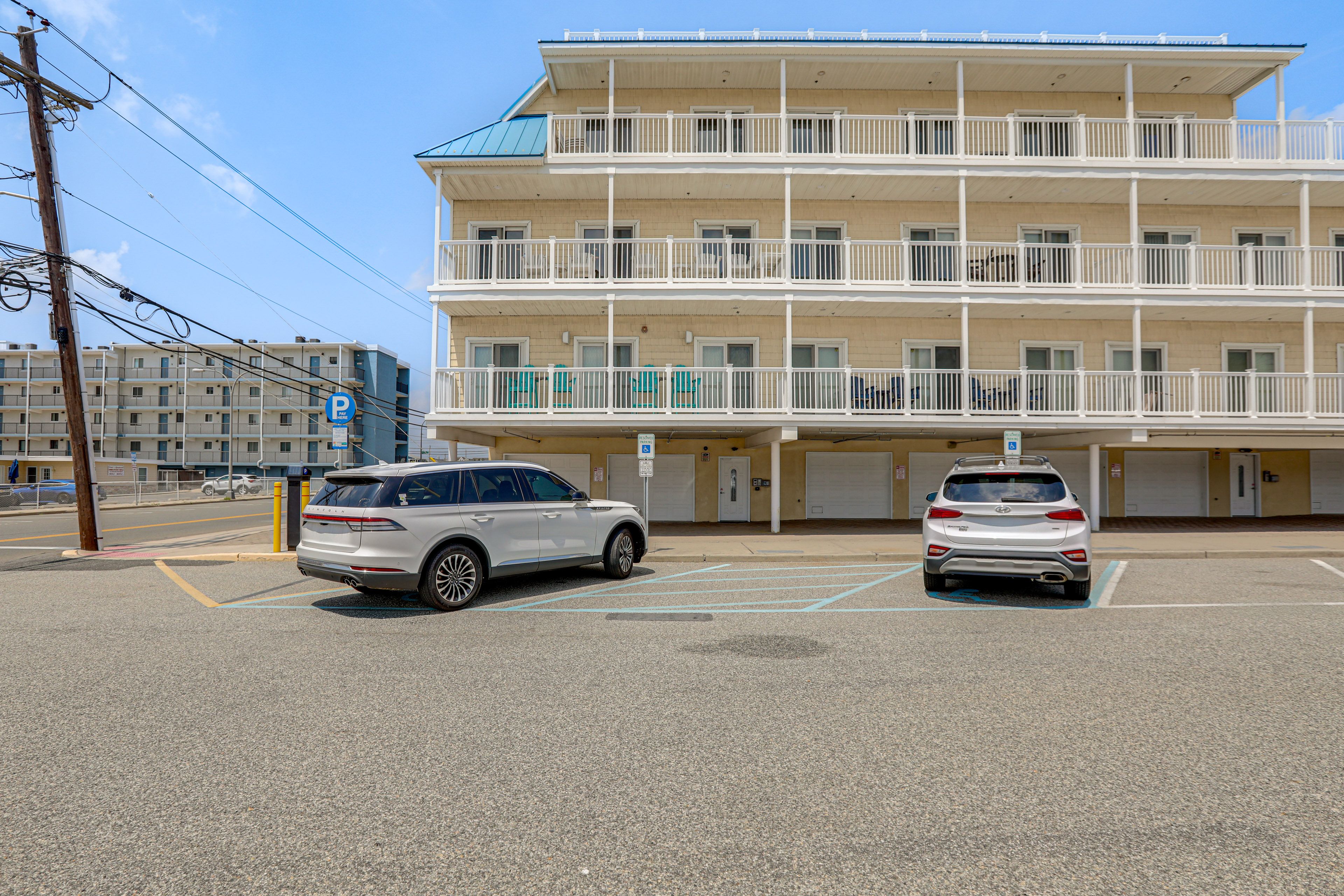 Garage Parking | 2 Vehicles
