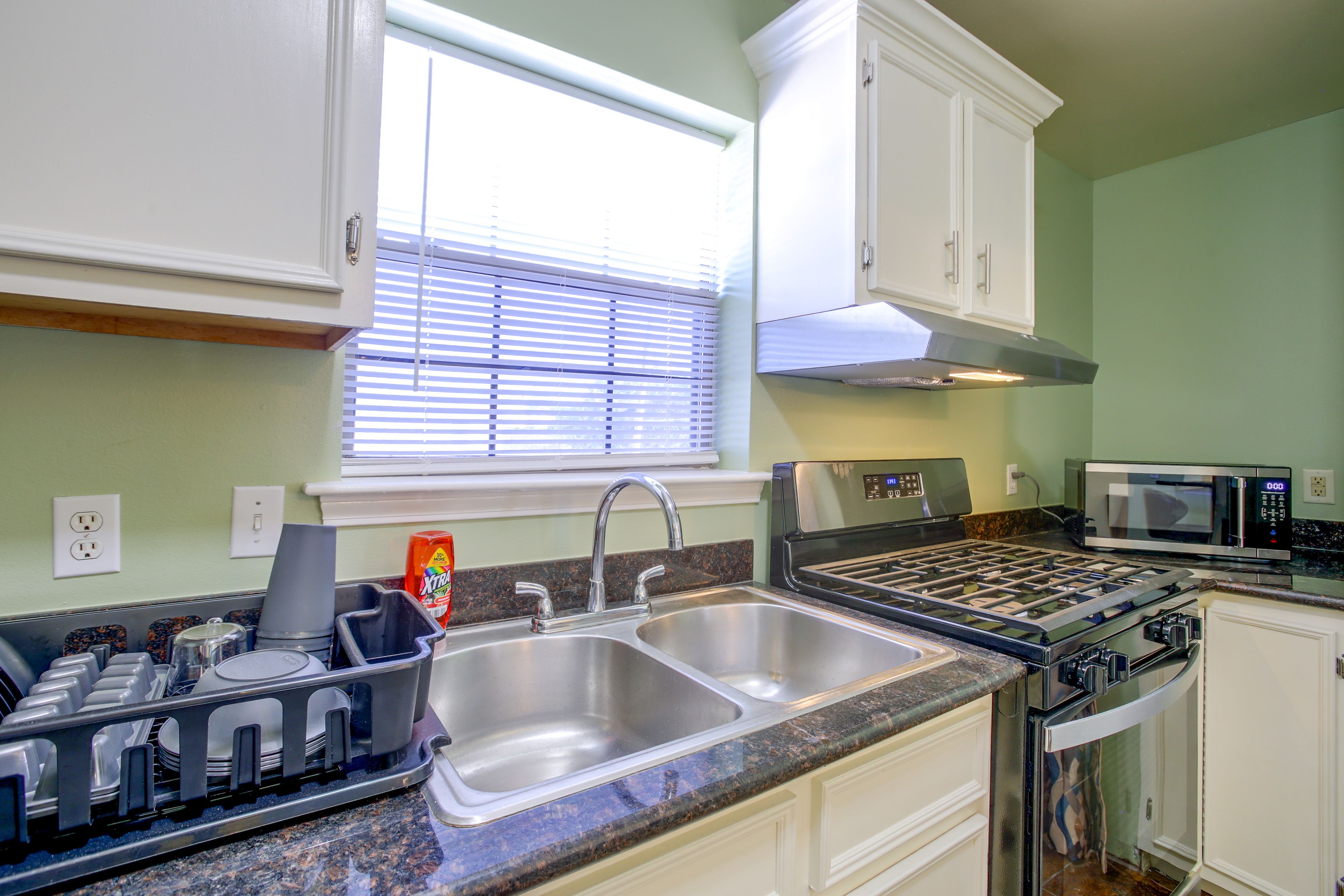 Kitchen | Refrigerator
