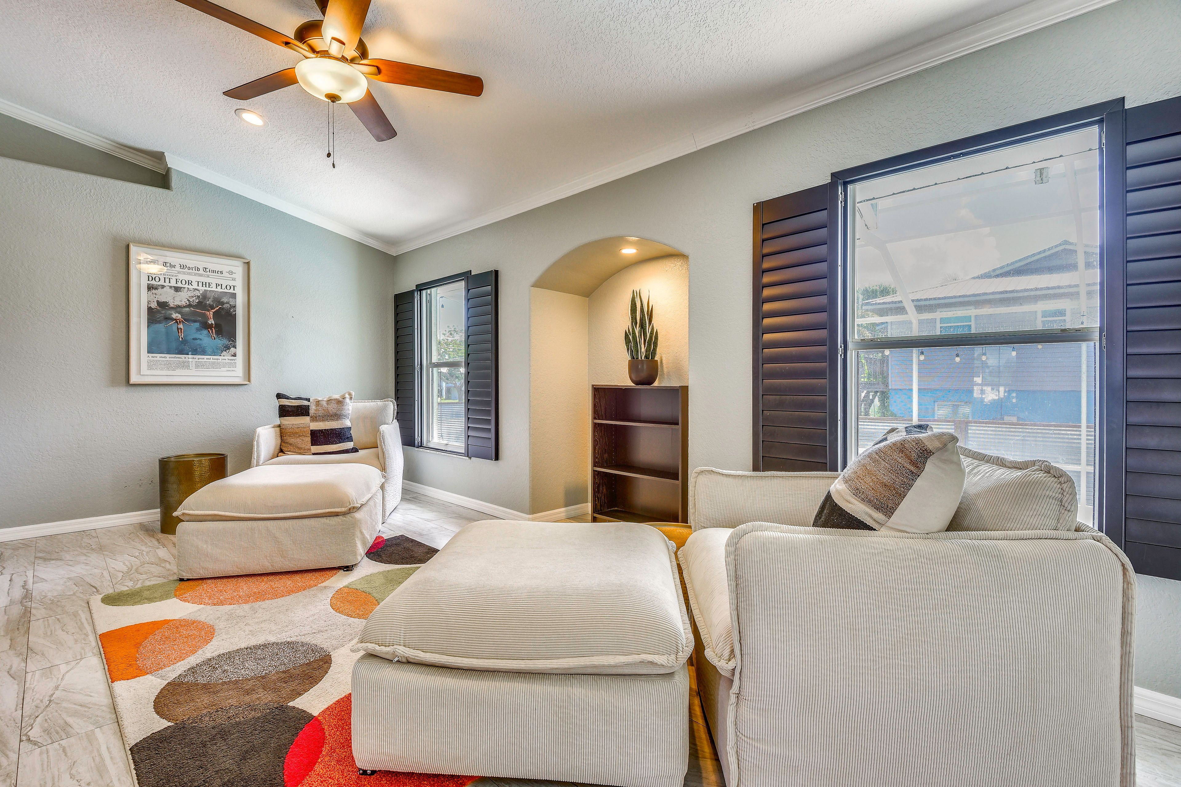 Lounge Area