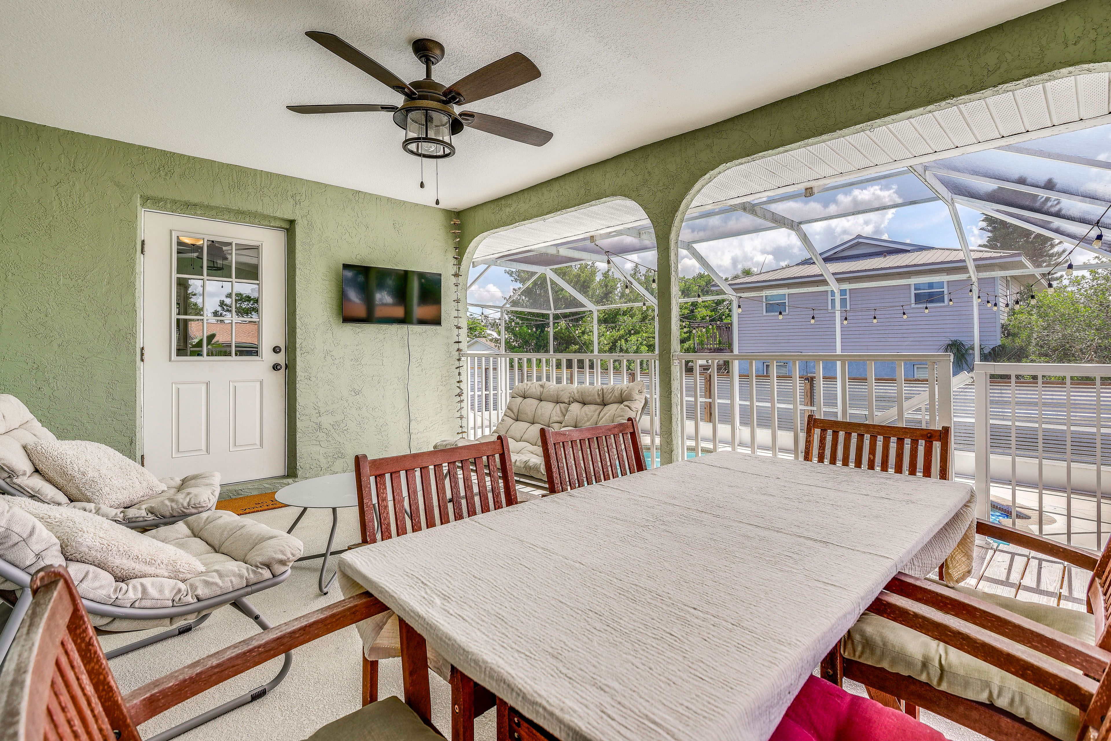 Screened Lanai