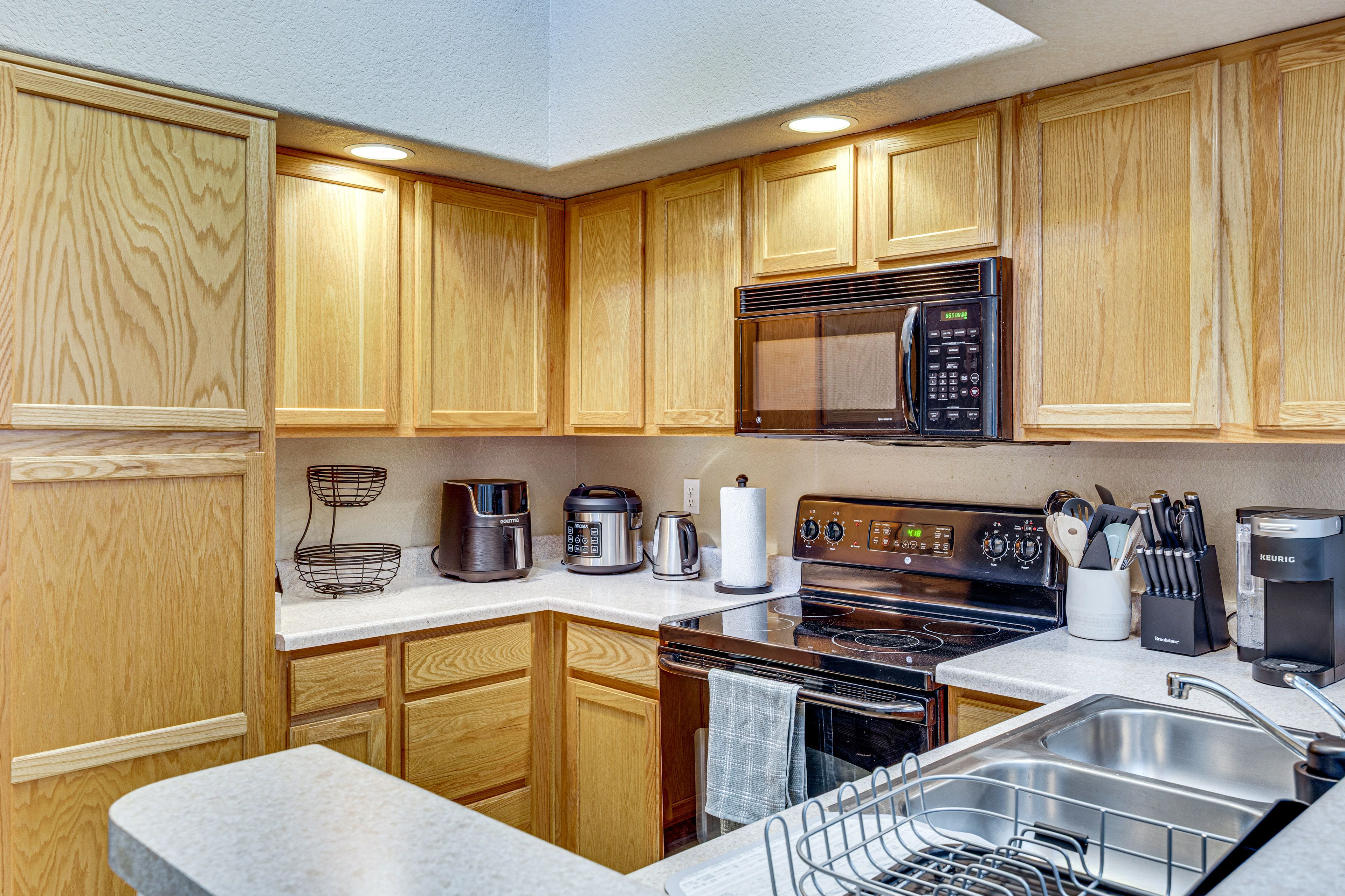 Kitchen | 2nd Floor