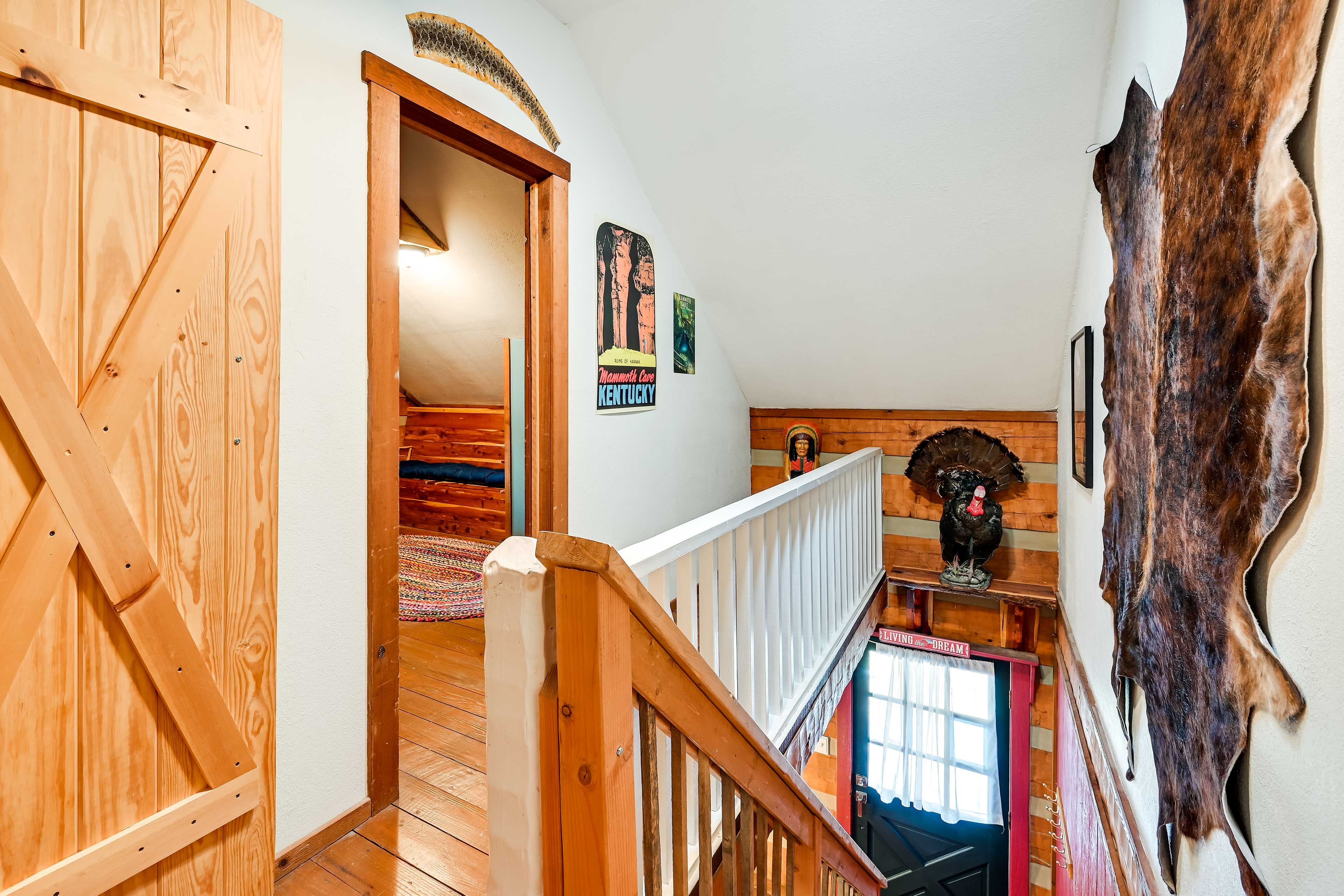 Upstairs Landing | 2nd Floor