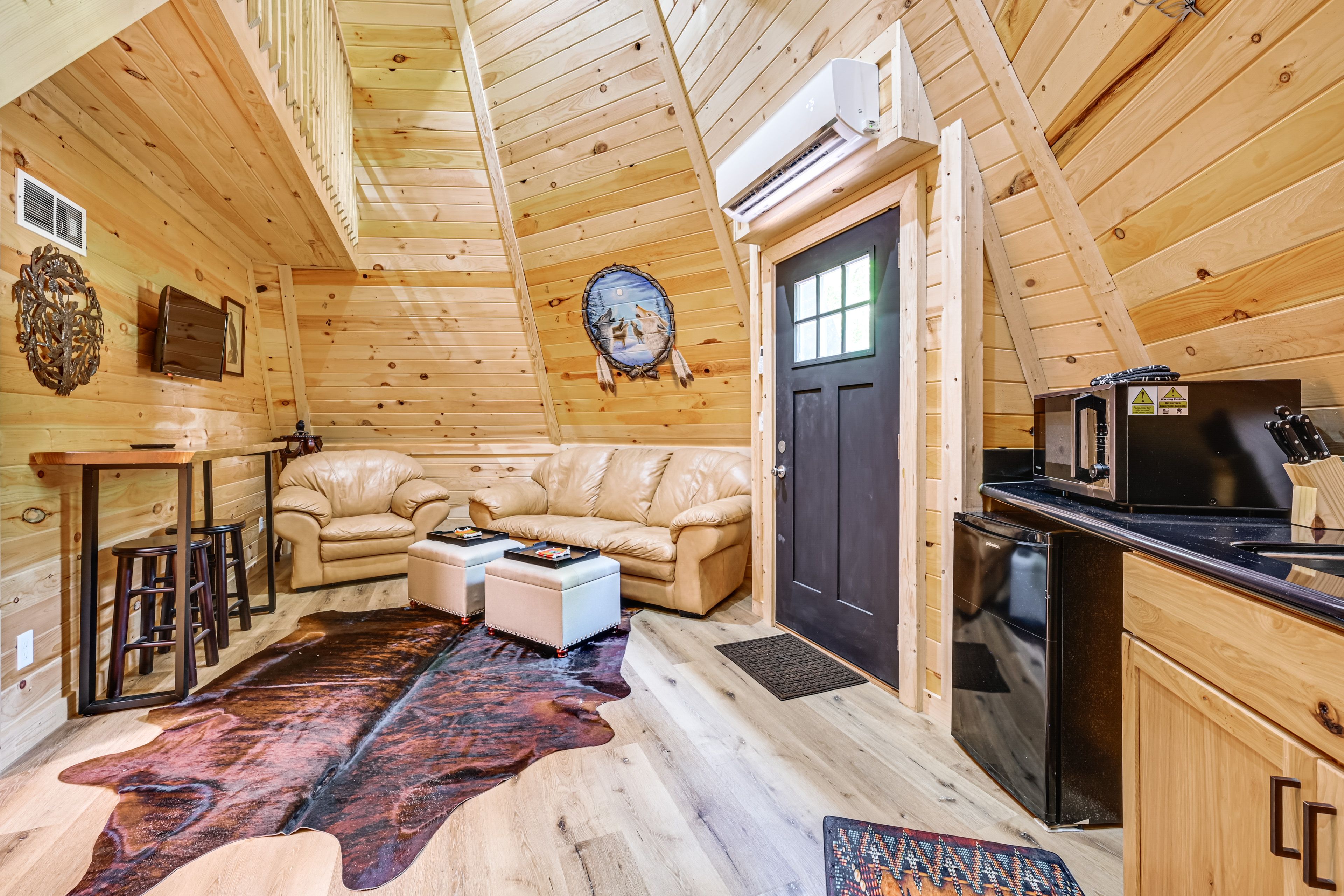 Teepee Living Area | 1st Floor