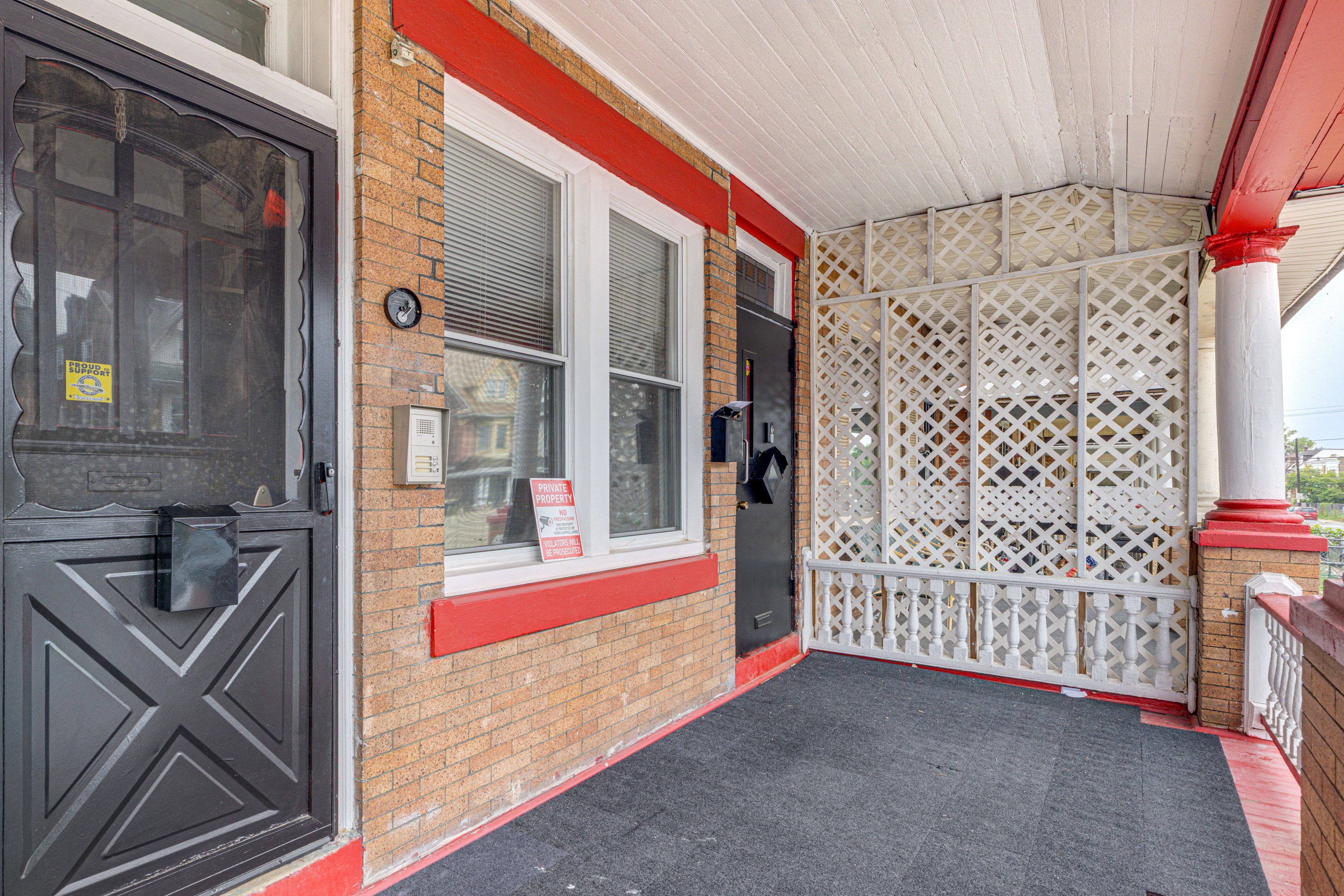 Private Entrance