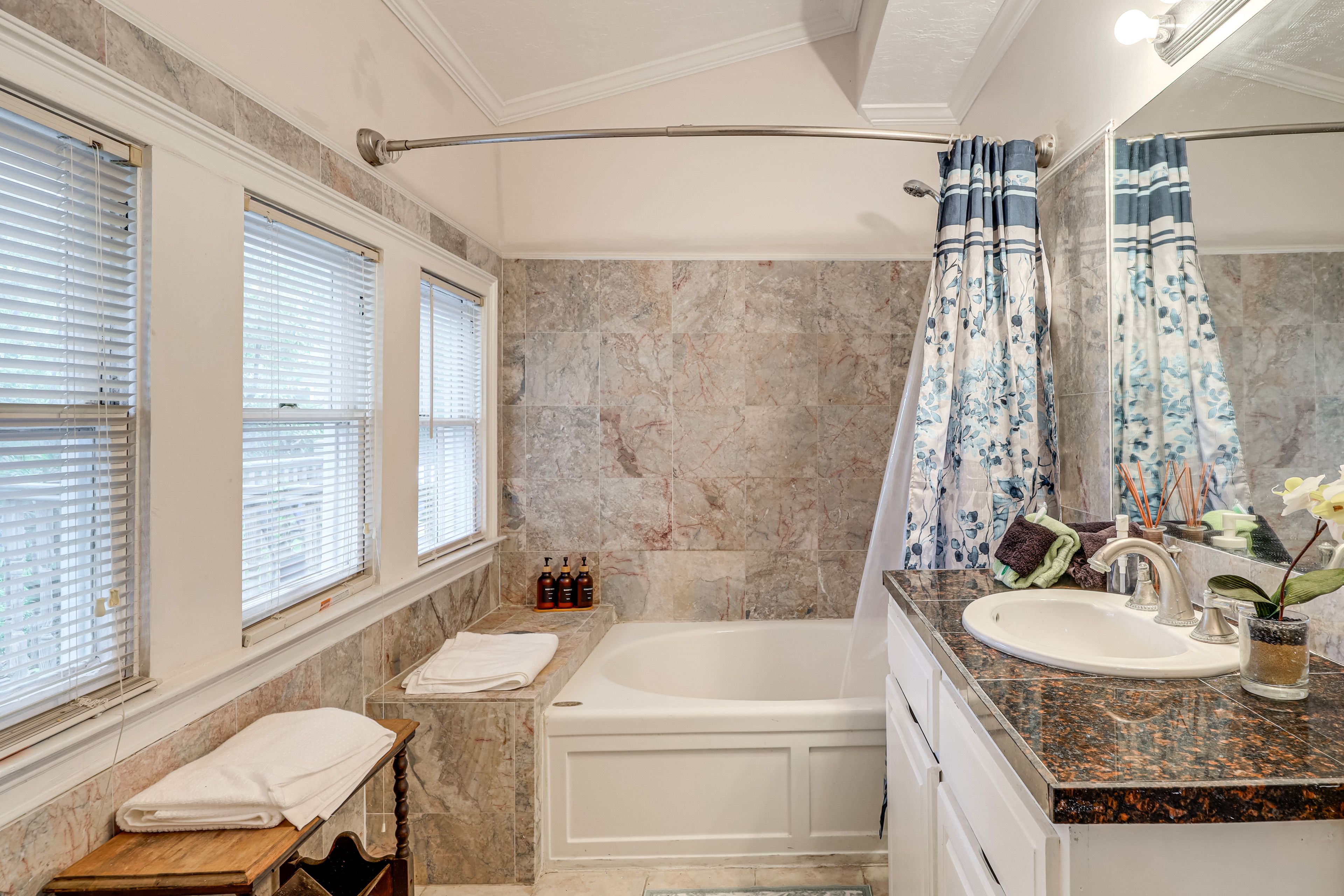 Full Bath