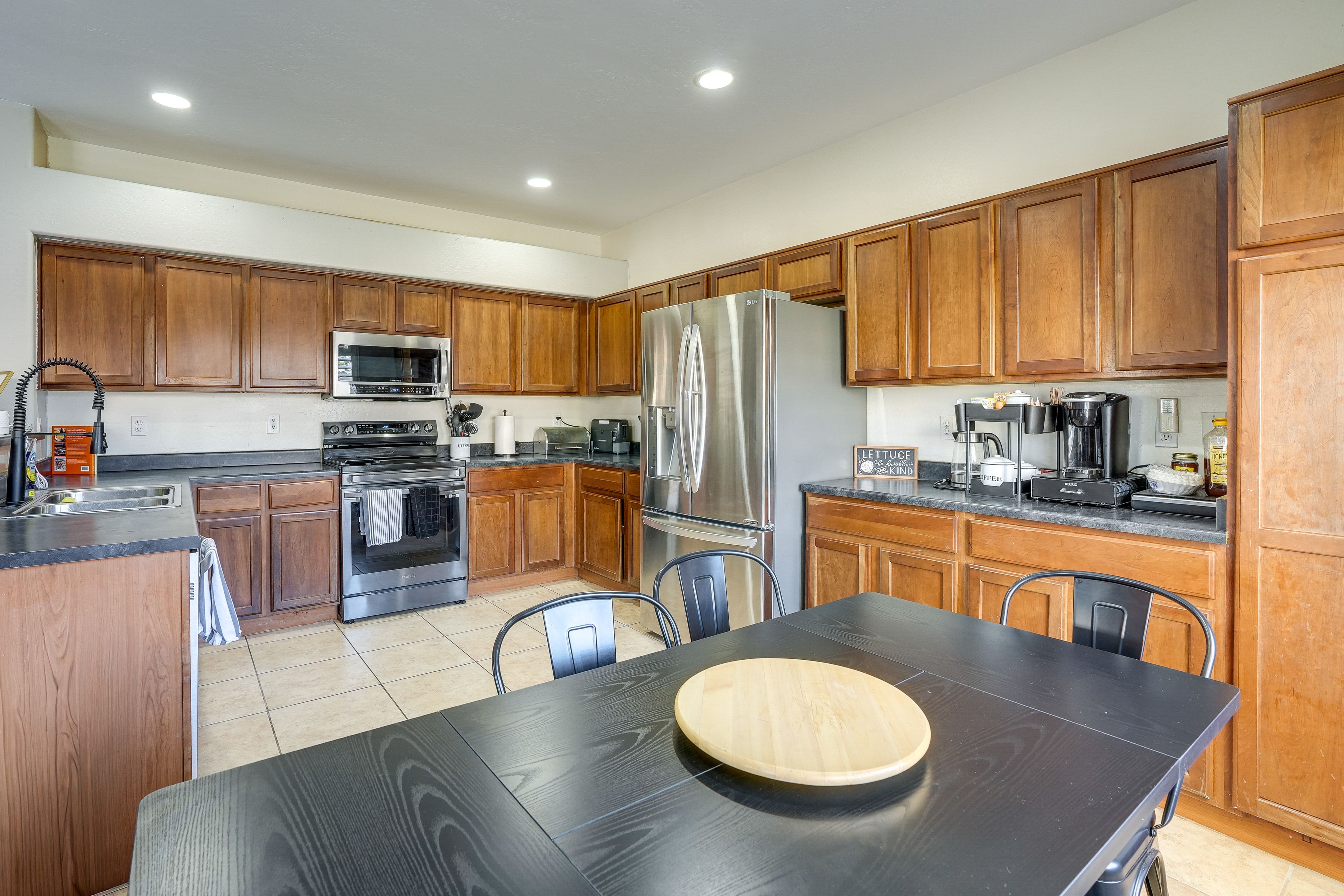 Kitchen | 1st Floor