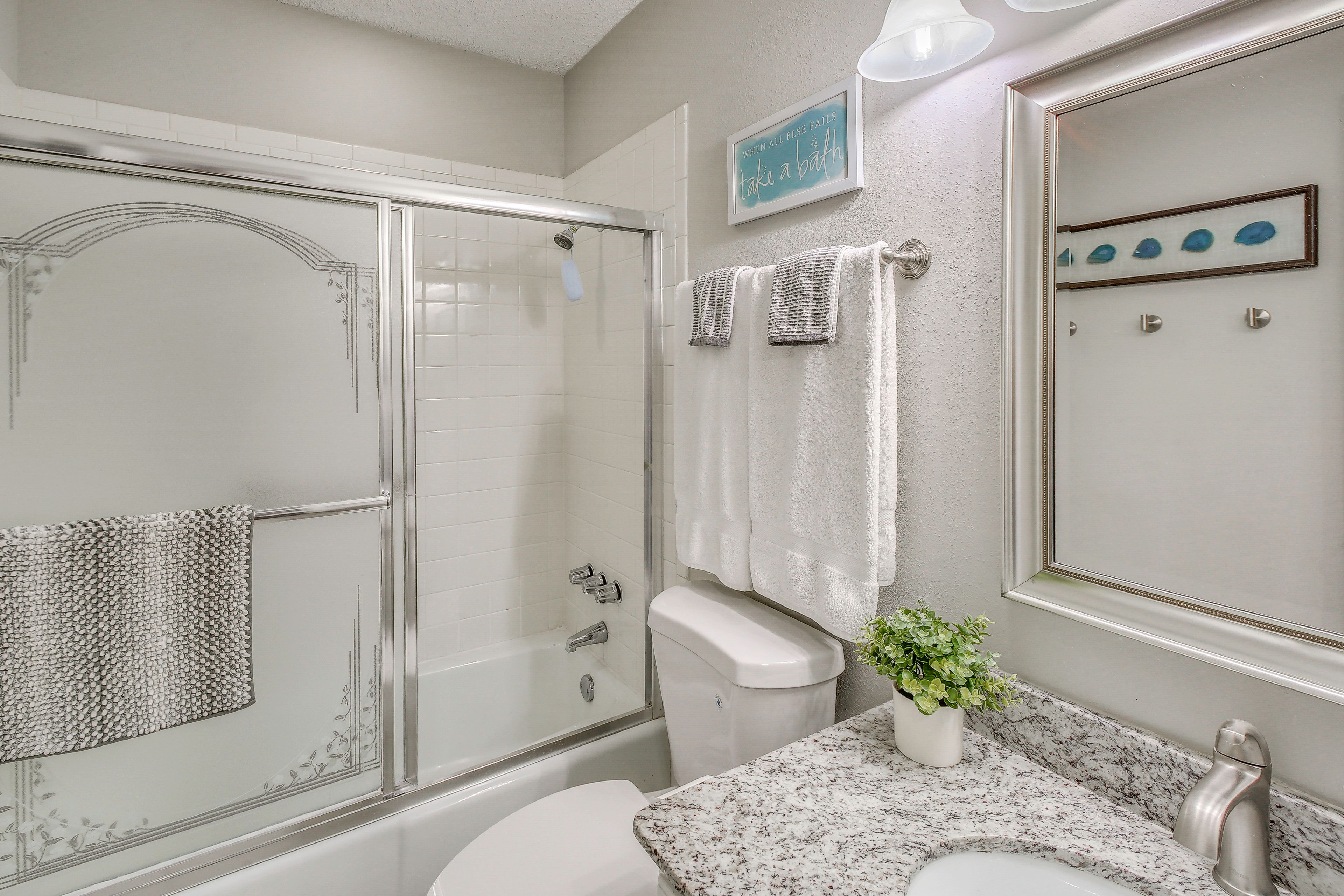 Full Bathroom