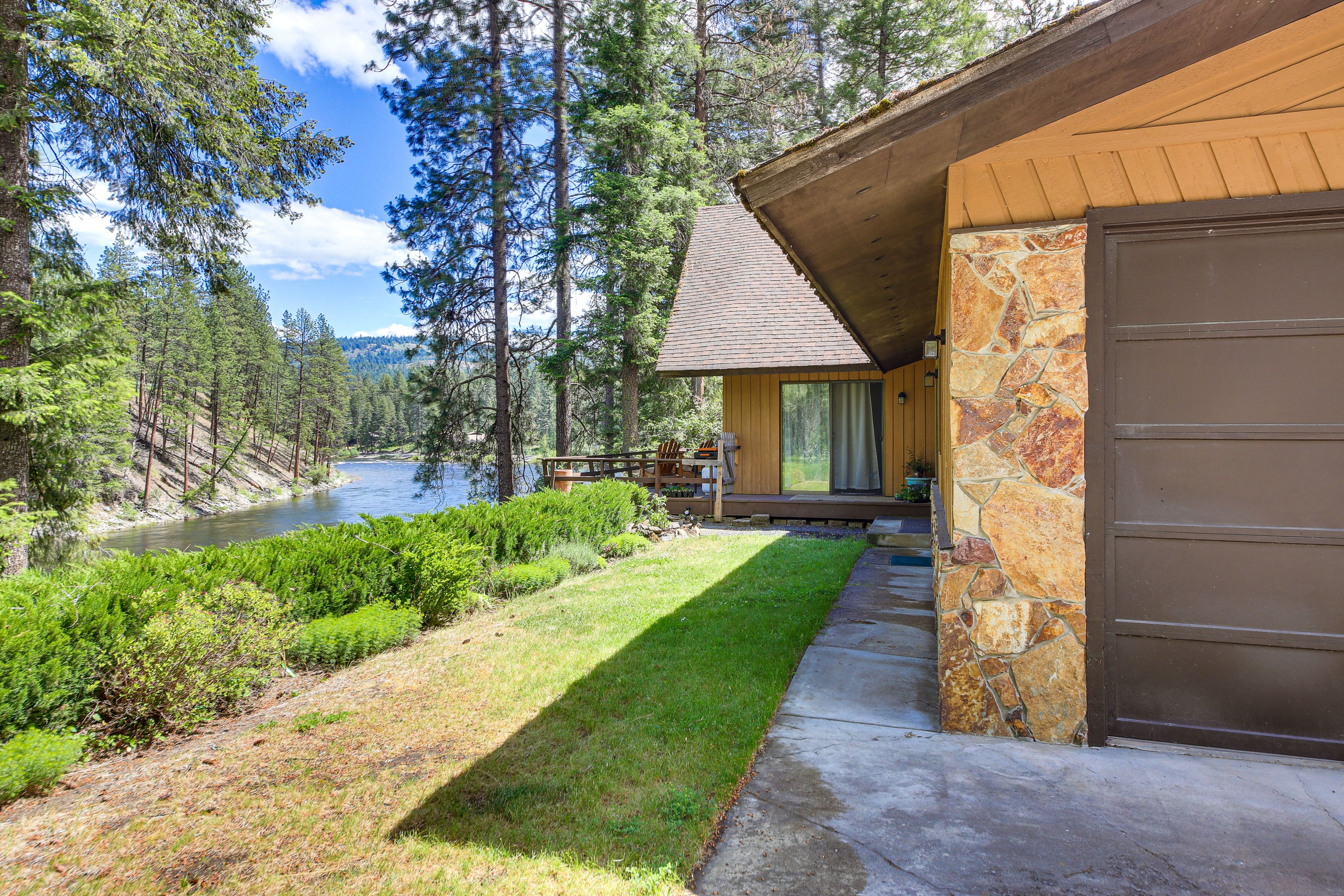 Kettle Falls Vacation Rental | 3BR | 1BA | 1,000 Sq Ft