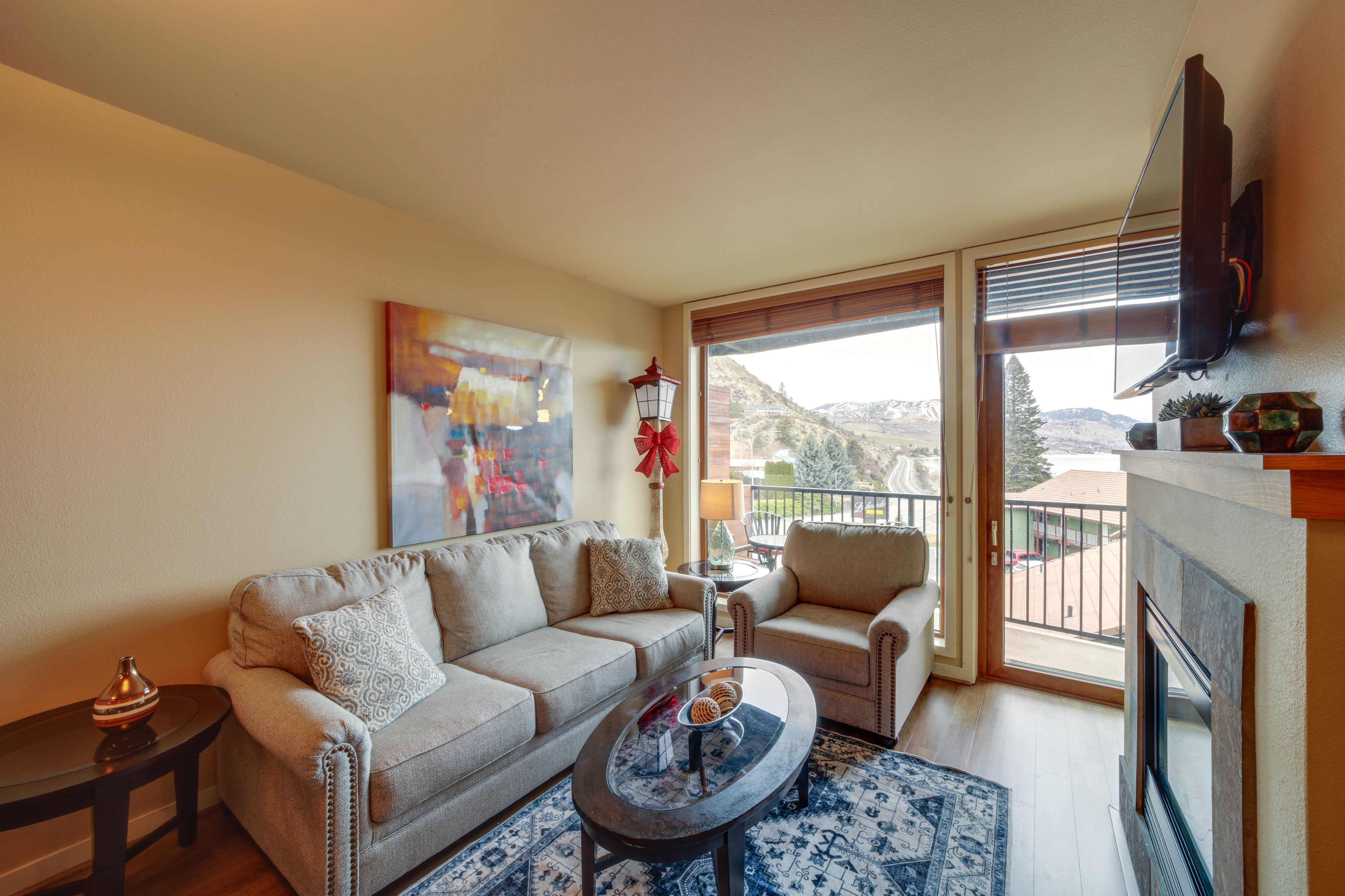 Unit 1 | Living Room | Queen Sleeper Sofa