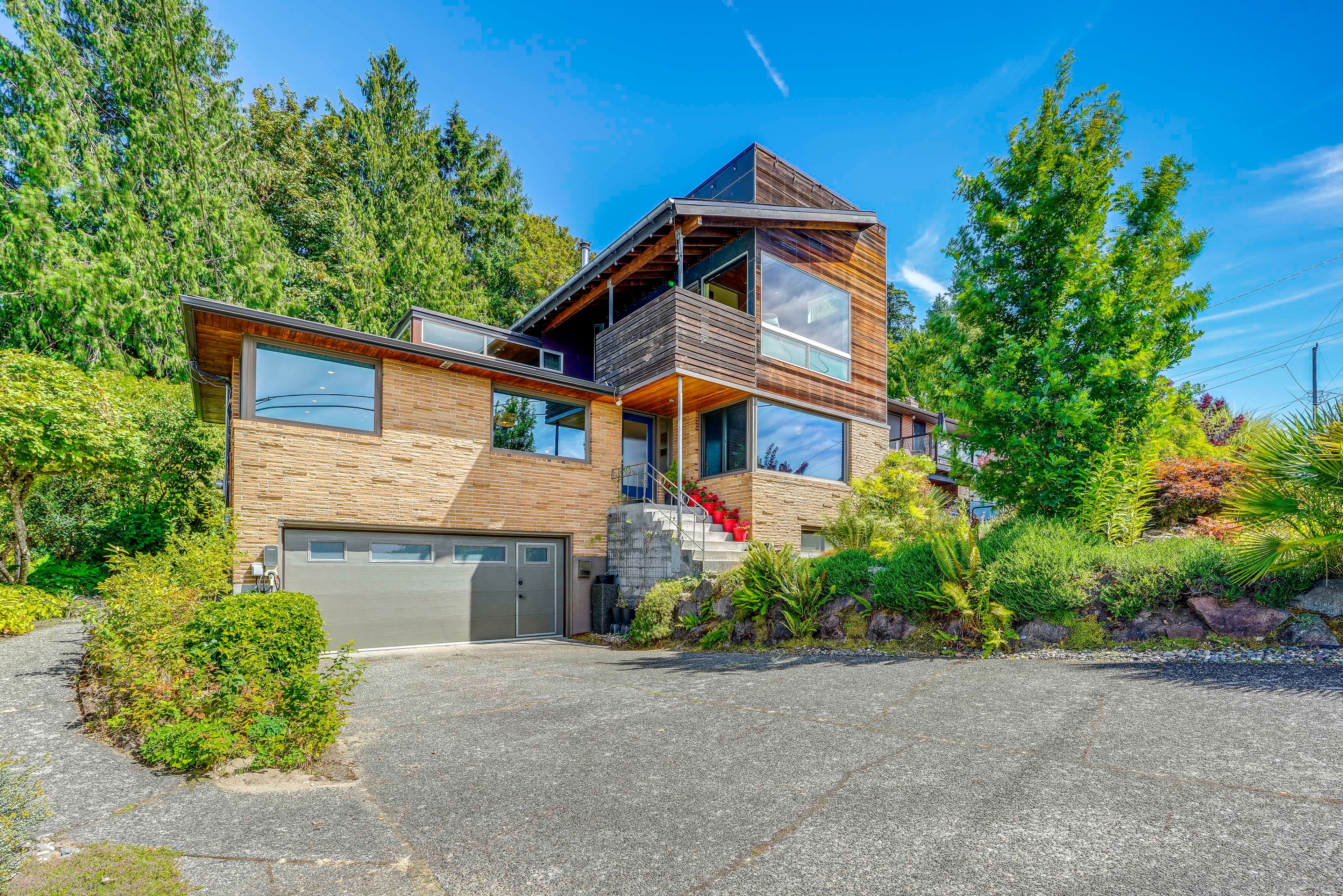 Seattle Vacation Rental | 3BR | 2BA | 2,000 Sq Ft