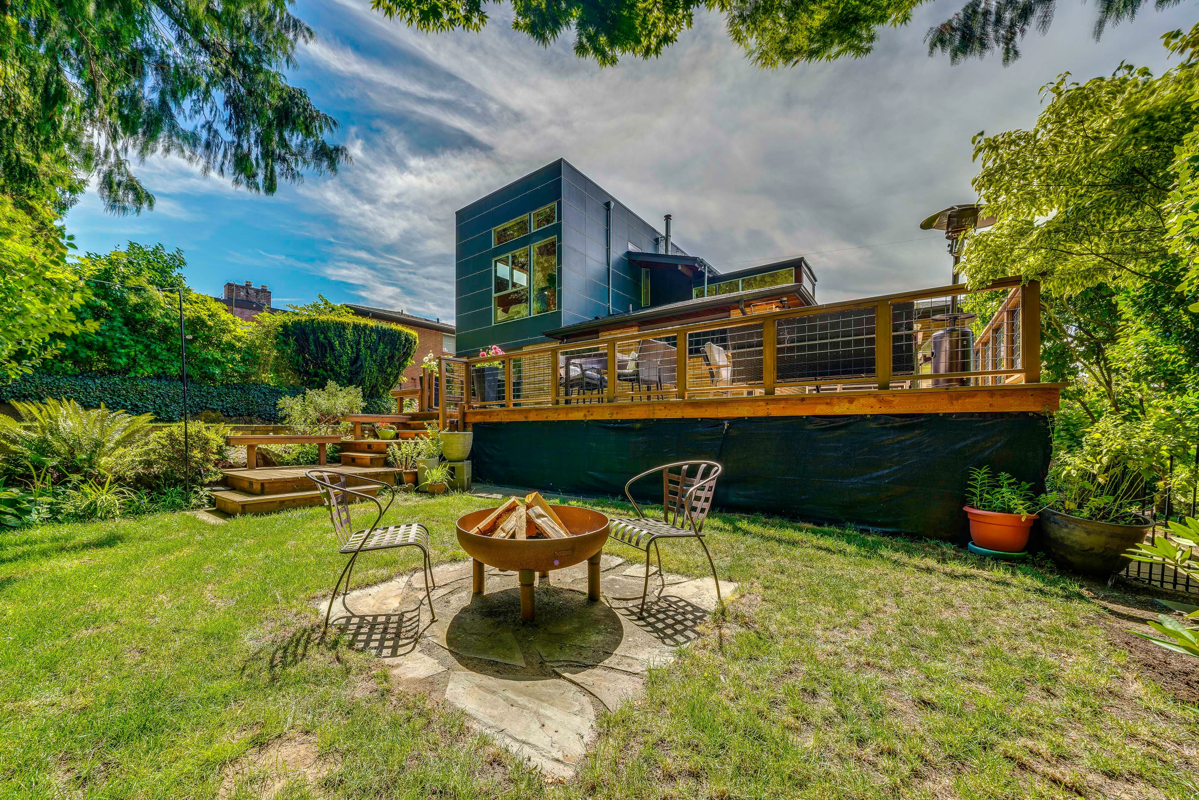Backyard | Fire Pit