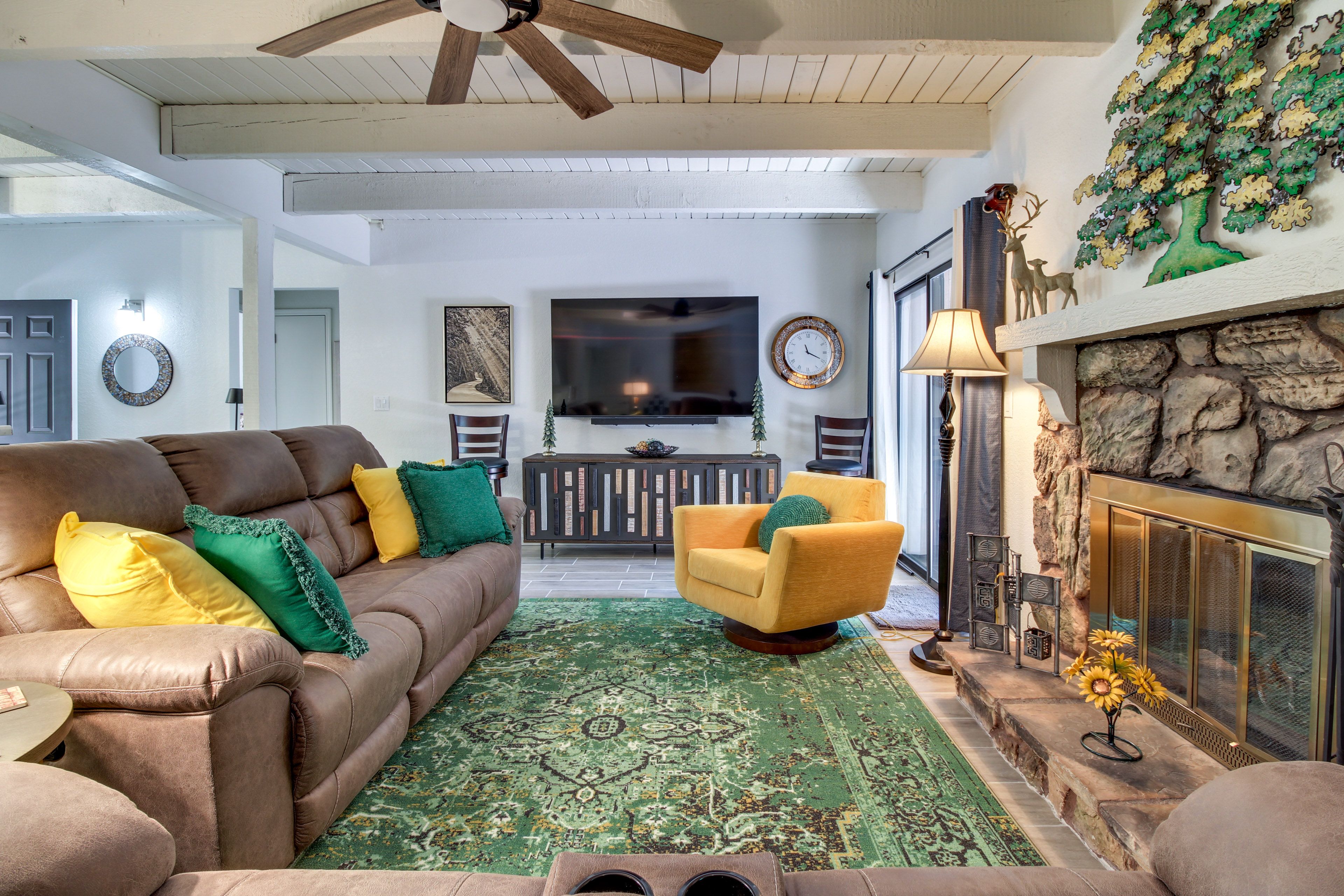 Pinetop Vacation Rental | 3BR | 2BA | 1,500 Sq Ft