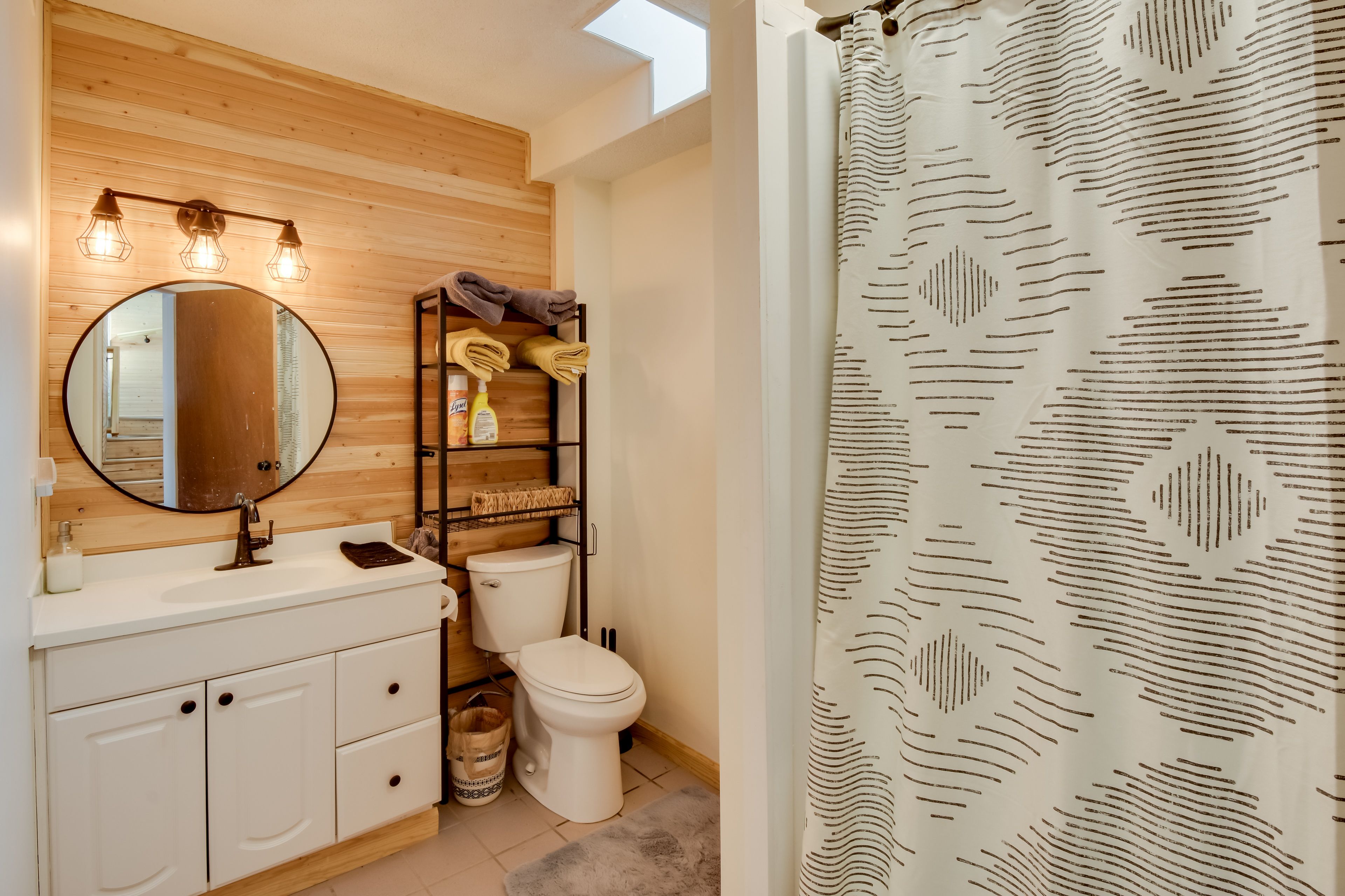 Bathroom | Lower Level
