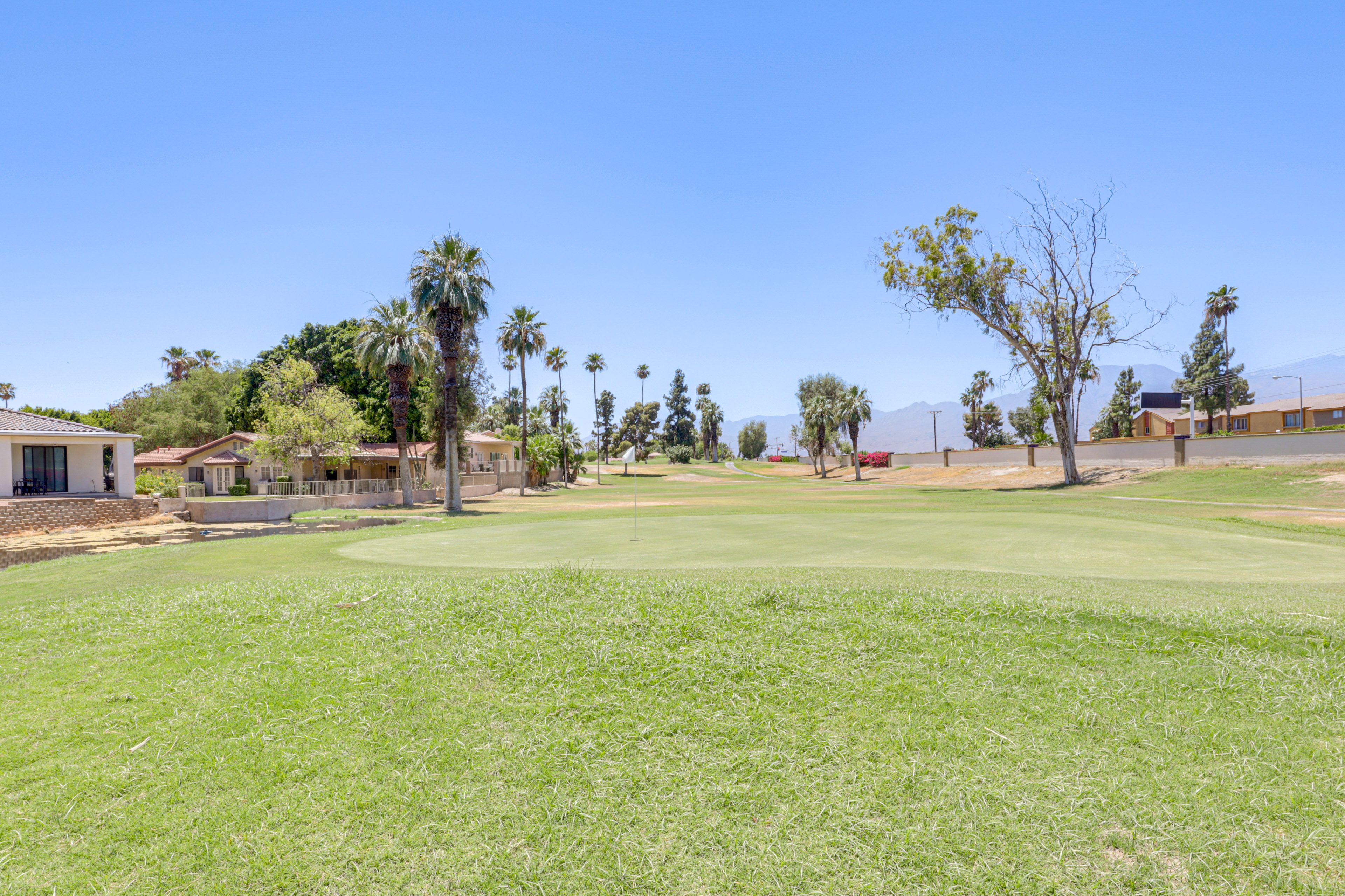 Indian Palms Community Amenities