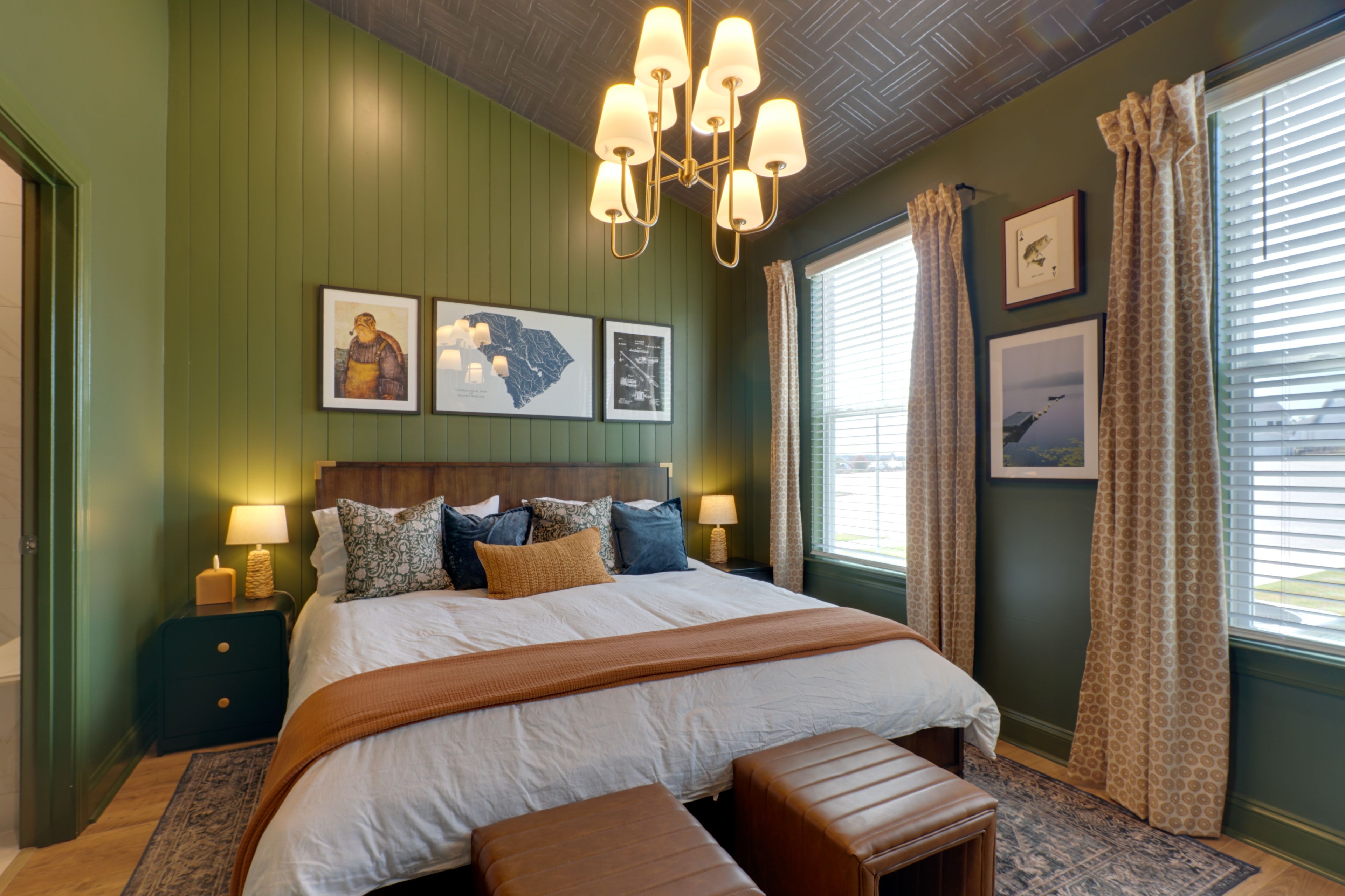 Bedroom 1 | King Bed | 1st Floor