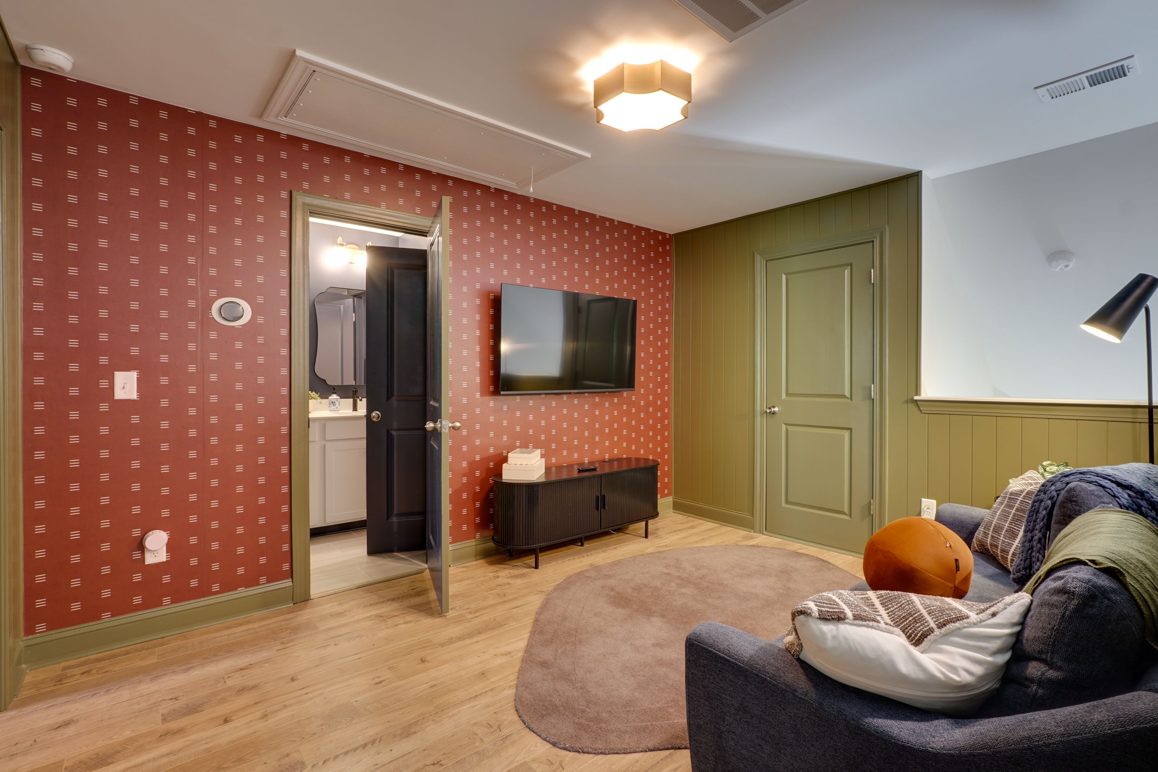 Loft | Sleeper Sofa | 2nd Floor