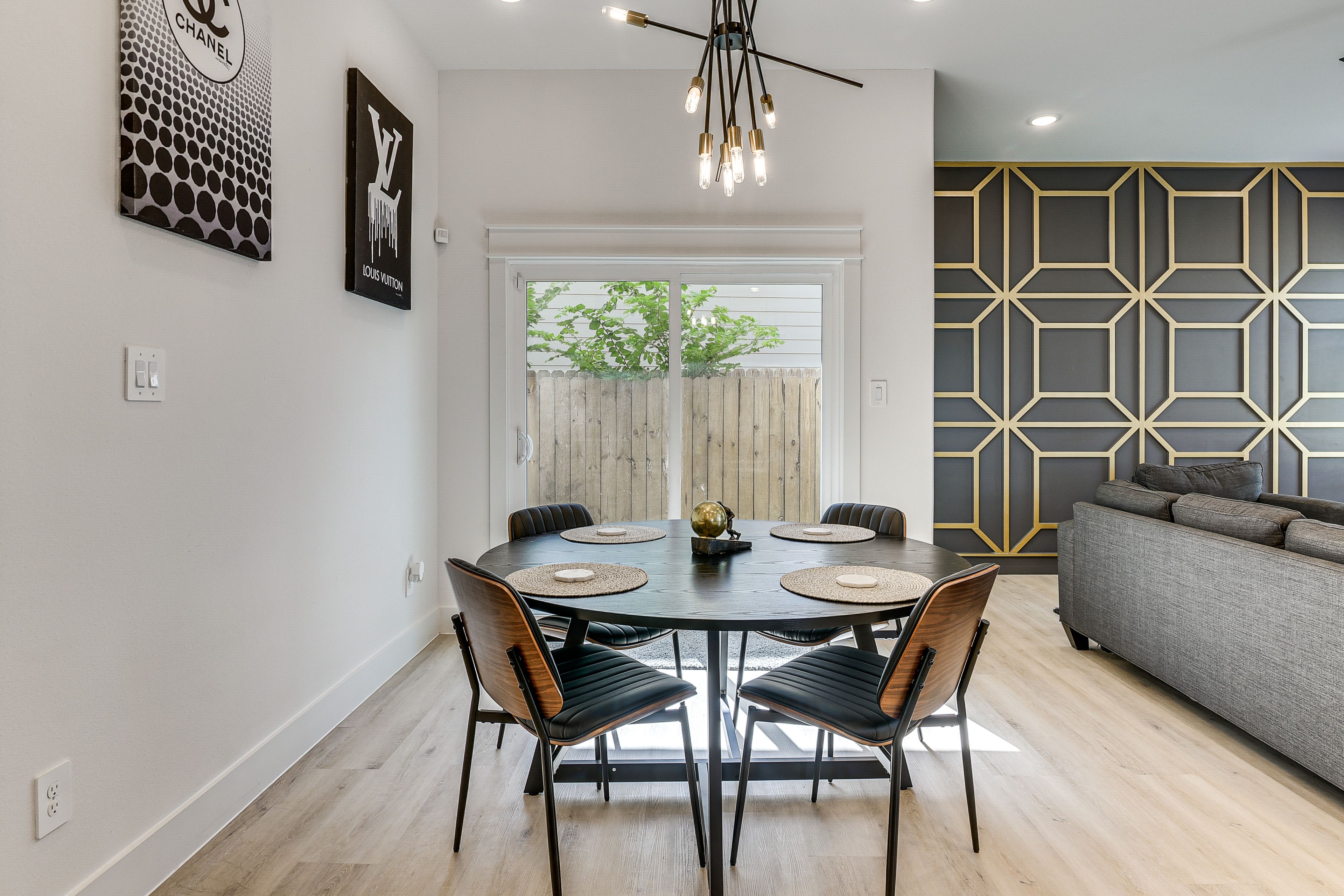 Dining Area | 1st Floor