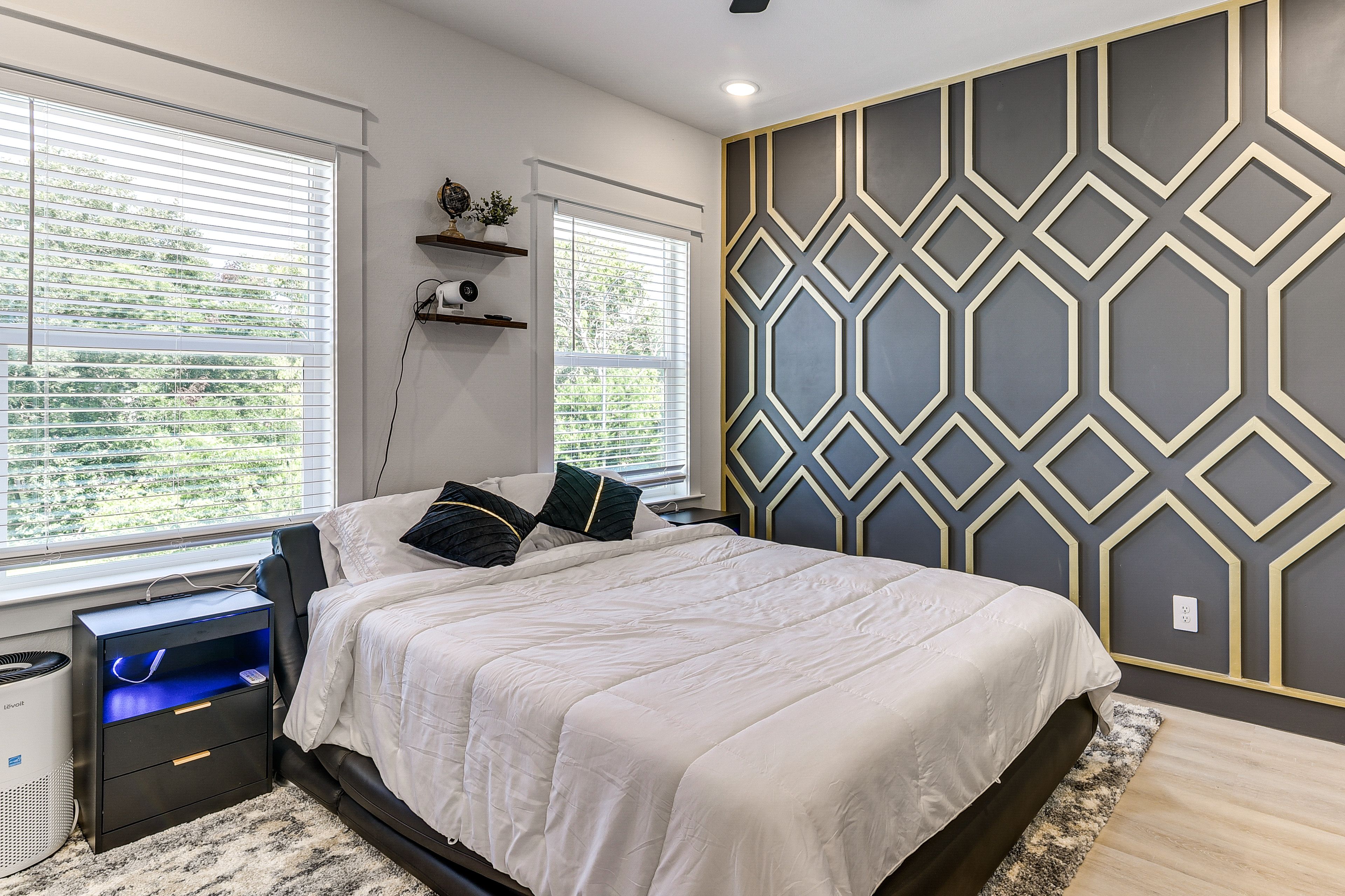 Bedroom 1 | 2nd Floor | Queen Bed